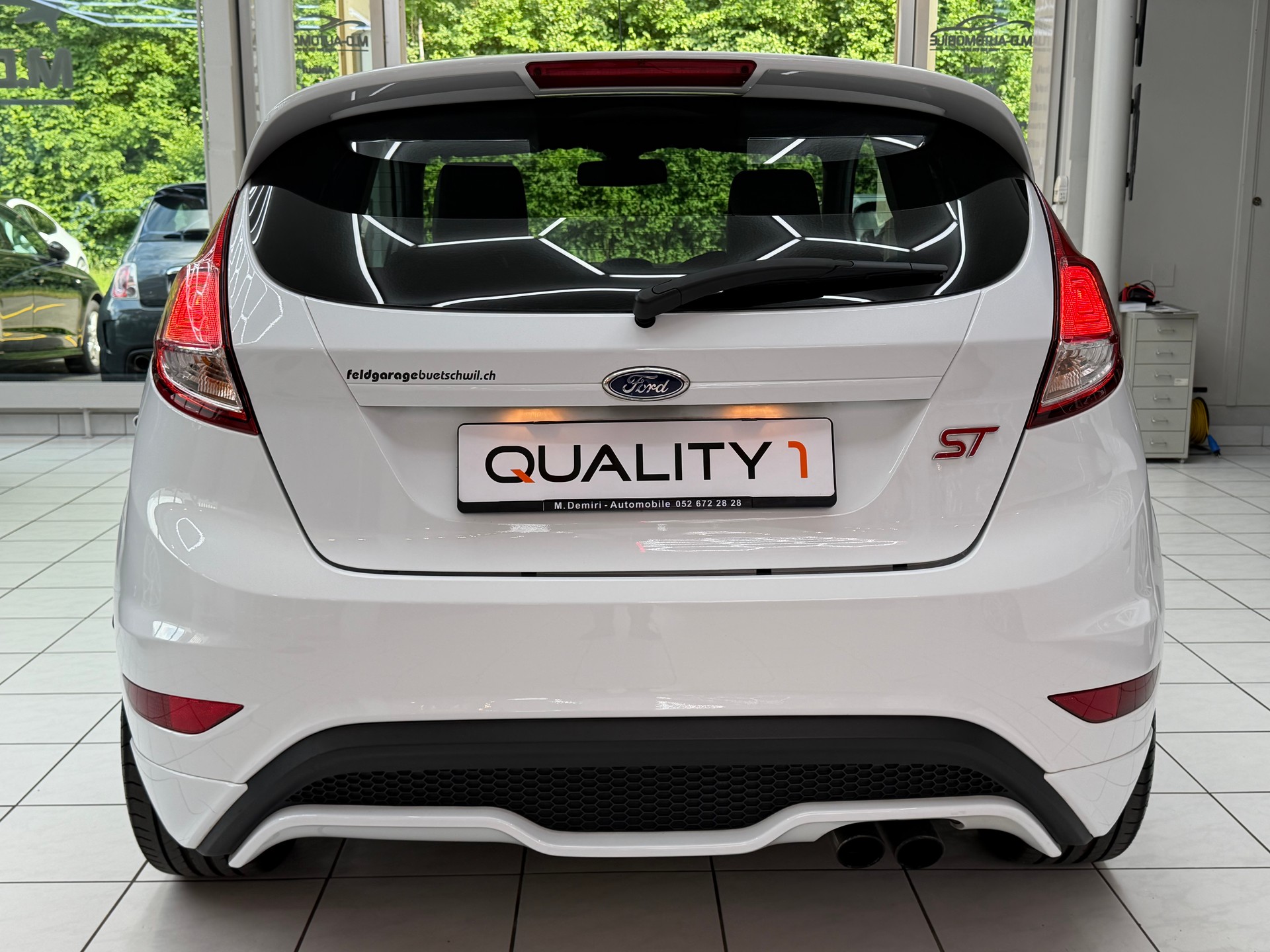 FORD Fiesta 1.6 EcoB ST-2-image-8