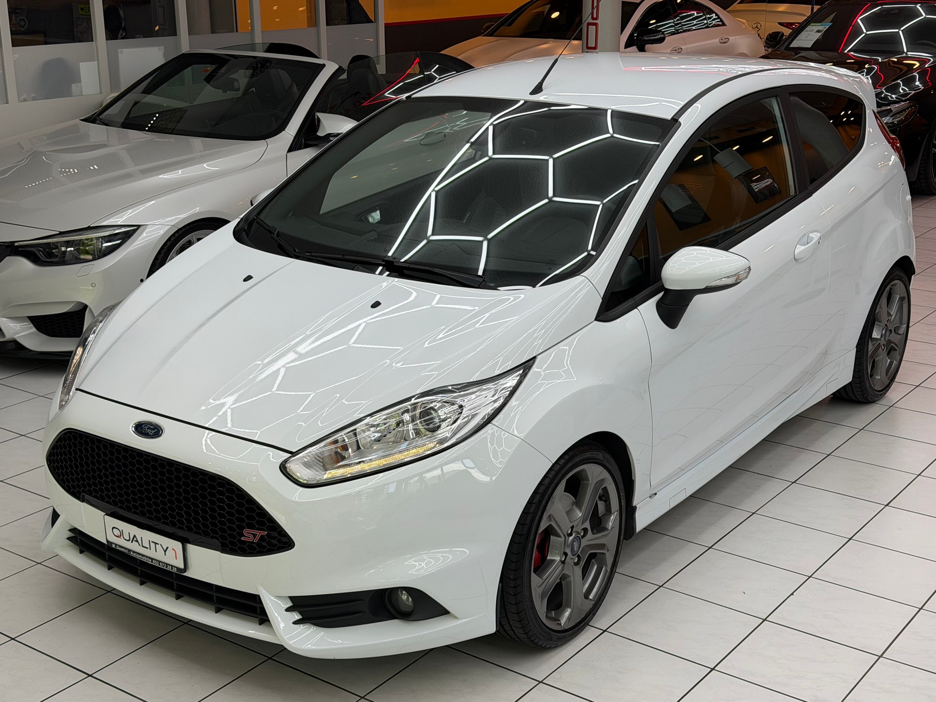FORD Fiesta 1.6 EcoB ST-2-image-5