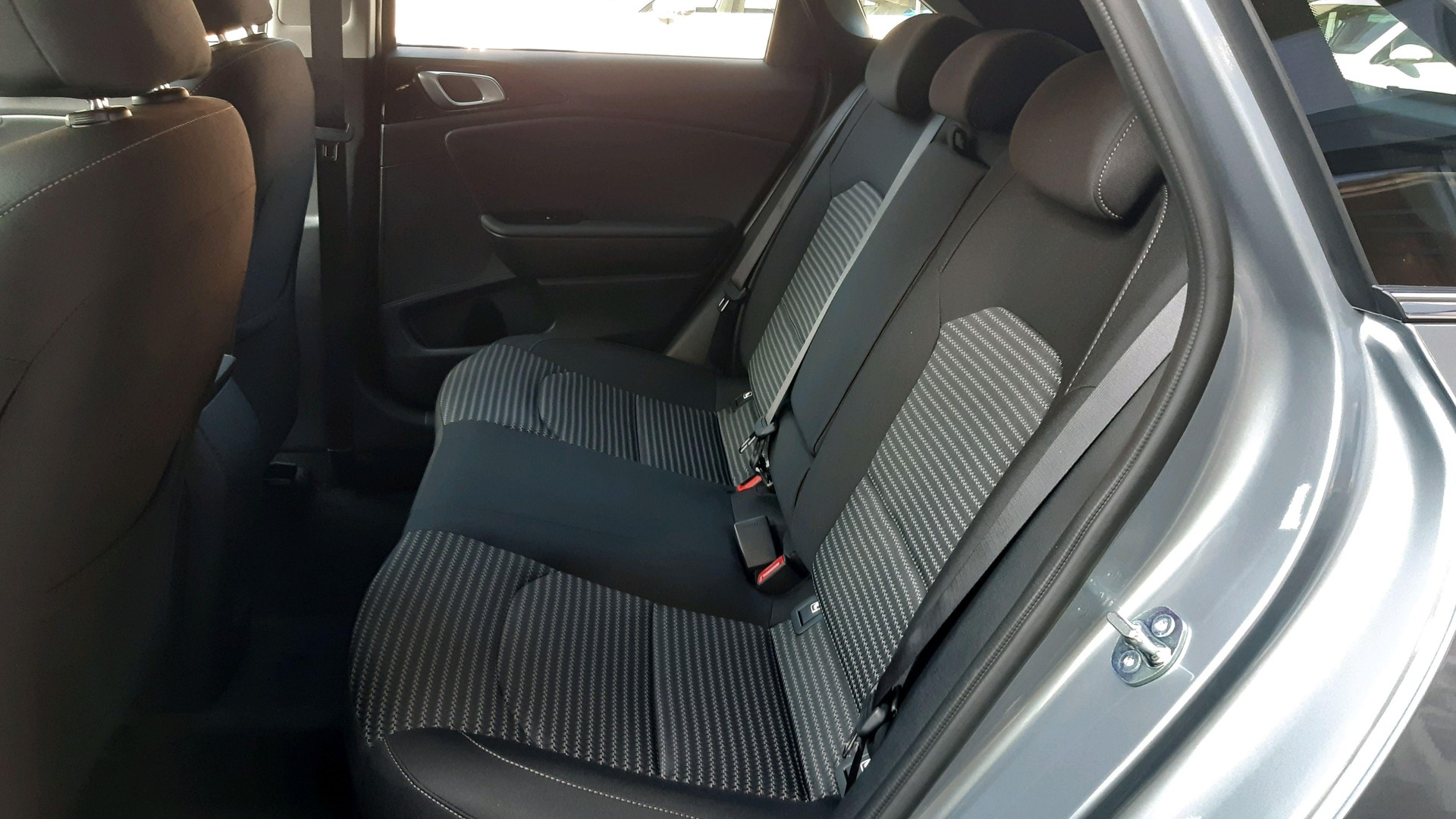 KIA Ceed 1.5 T-GDi Power-image-7