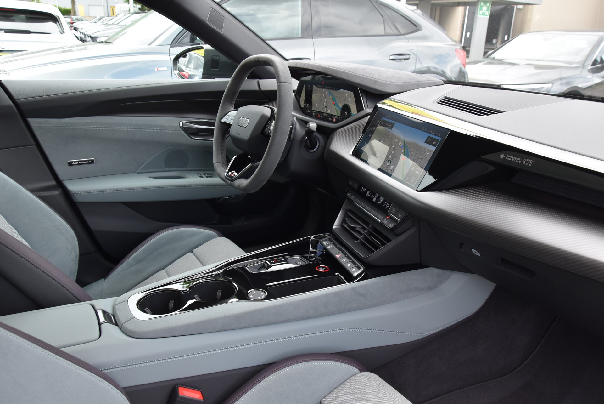 AUDI S e-tron GT quattro-image-3