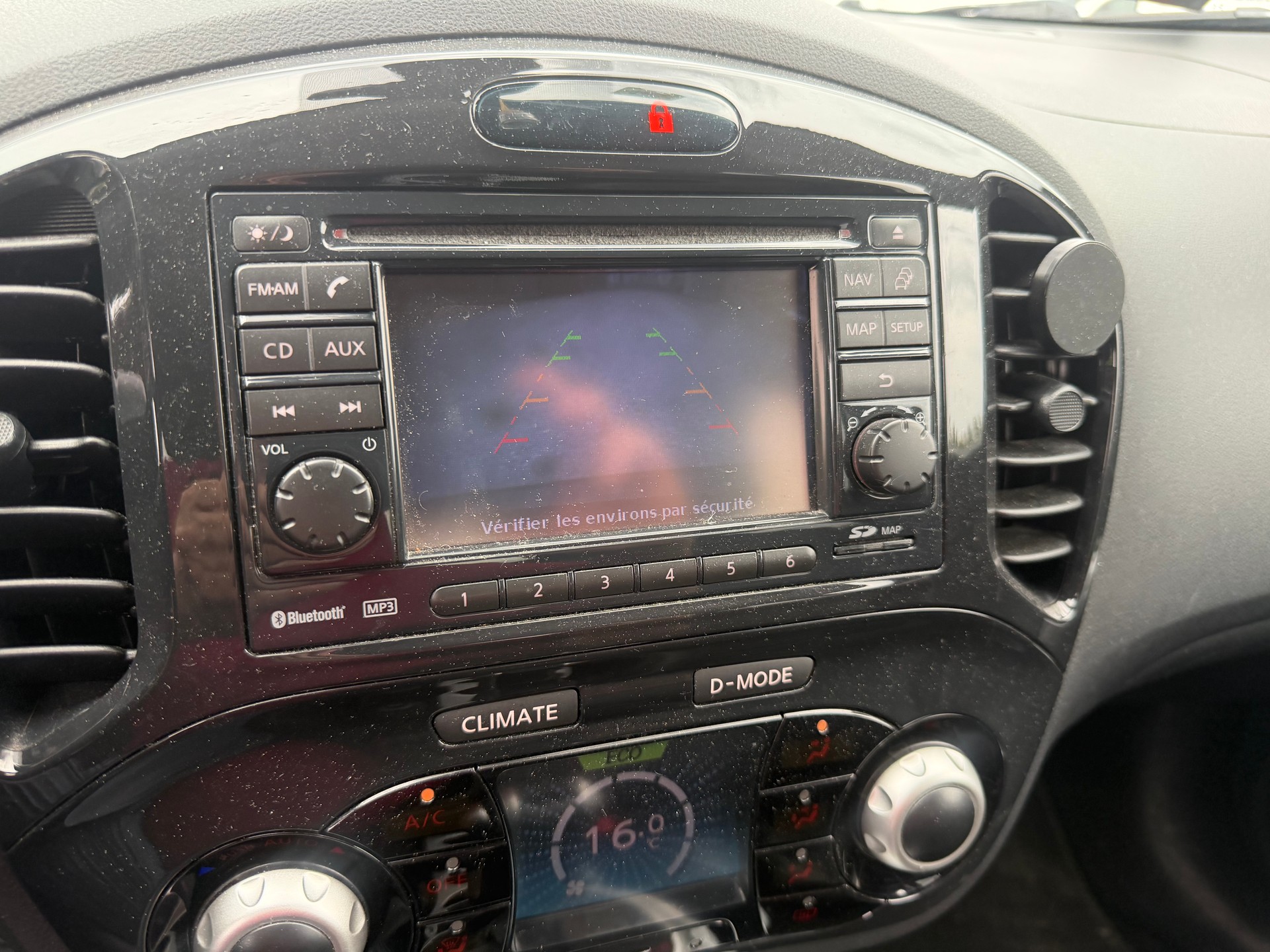 NISSAN Juke 1.6 DIG-T tekna 4x4 Xtronic M-CVT-image-13