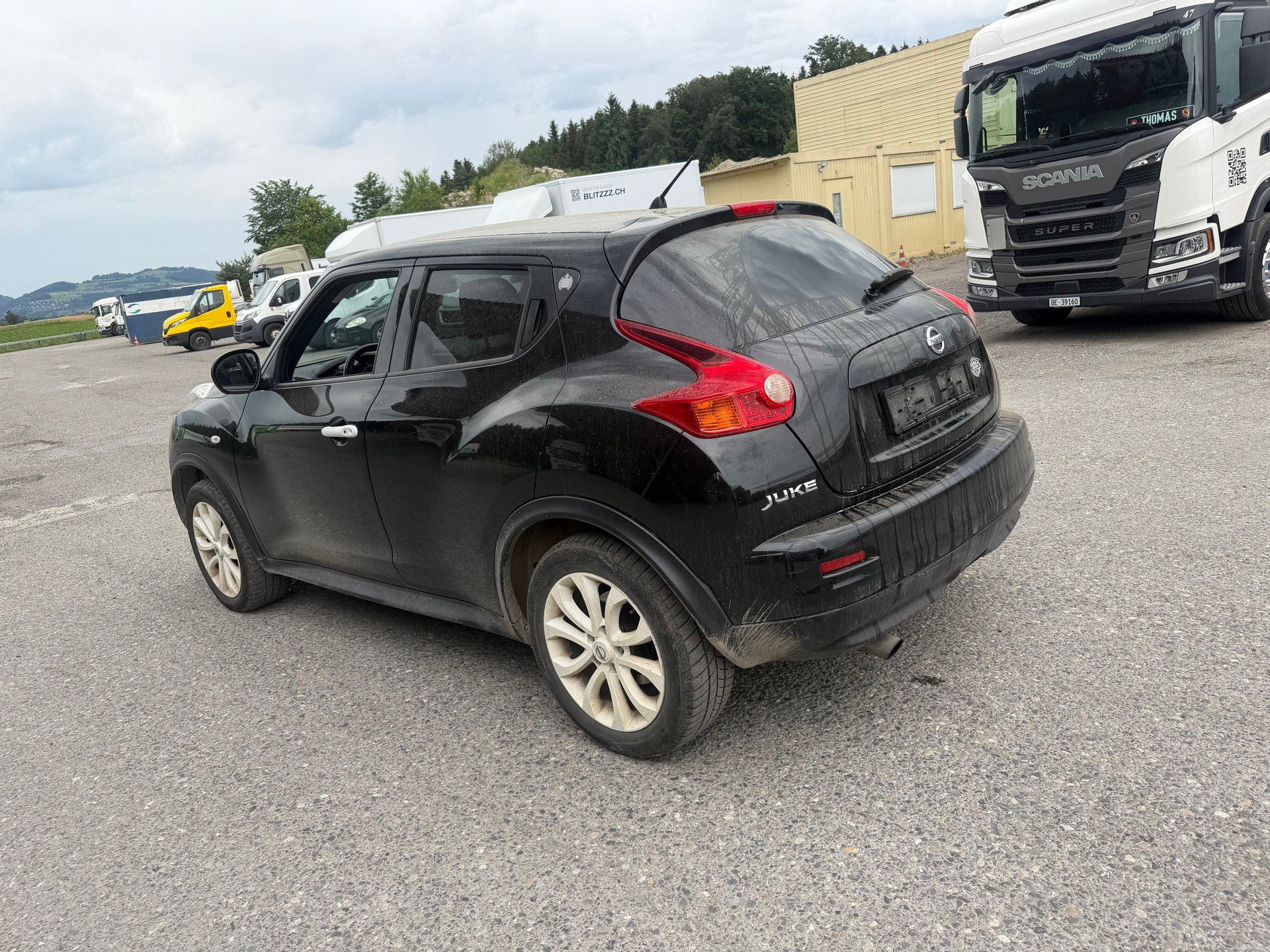 NISSAN Juke 1.6 DIG-T tekna 4x4 Xtronic M-CVT-image-3