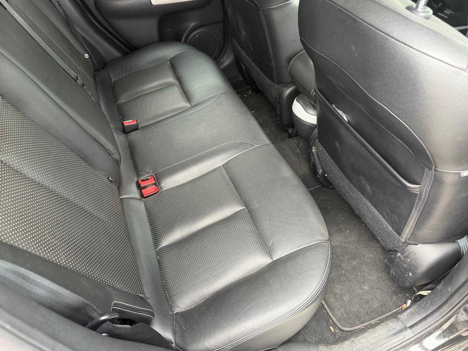 NISSAN Juke 1.6 DIG-T tekna 4x4 Xtronic M-CVT-image-7