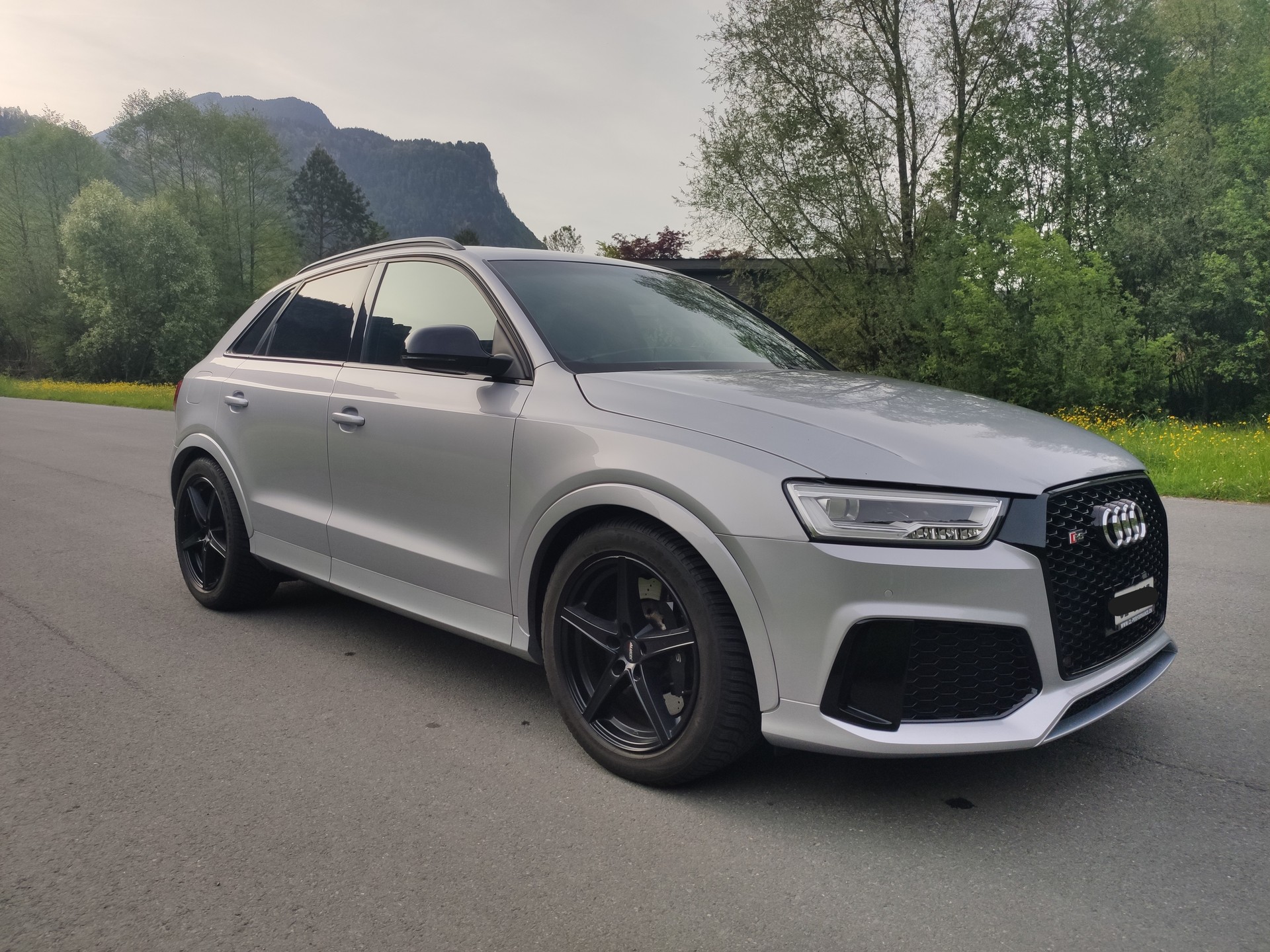 AUDI 2.5 TFSI quattro S-Tronic-image-6