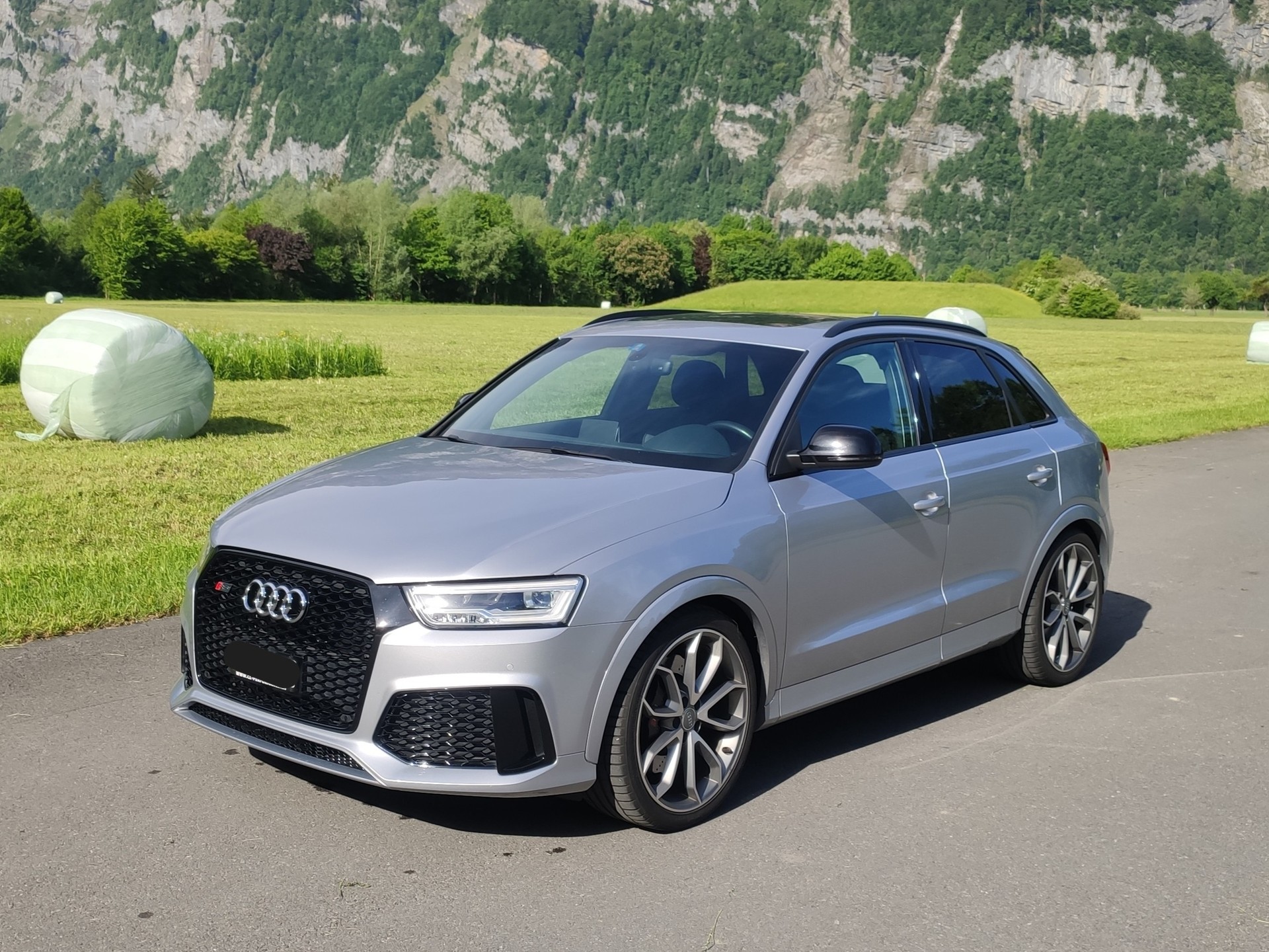 AUDI 2.5 TFSI quattro S-Tronic-image-0