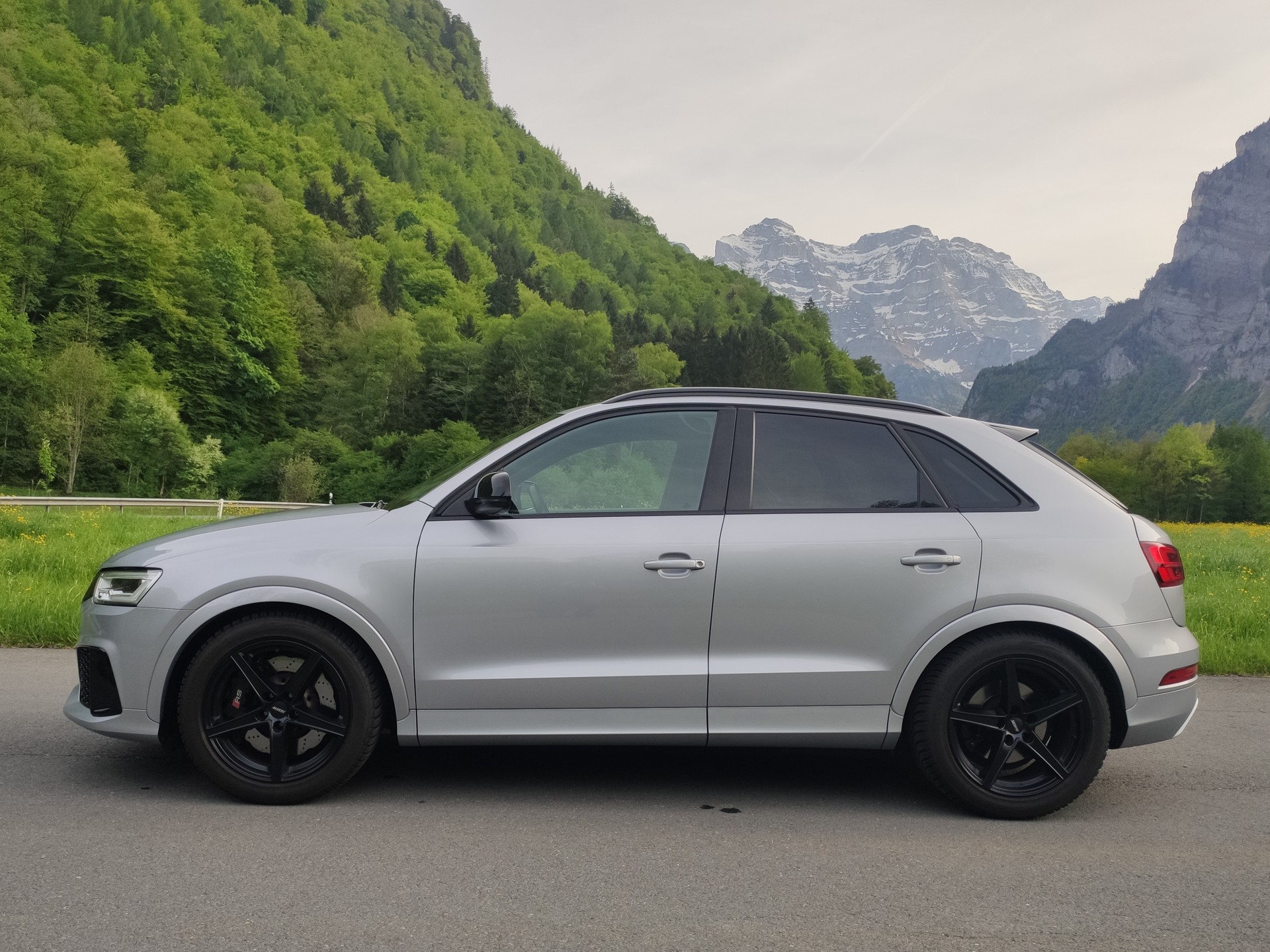 AUDI 2.5 TFSI quattro S-Tronic-image-8