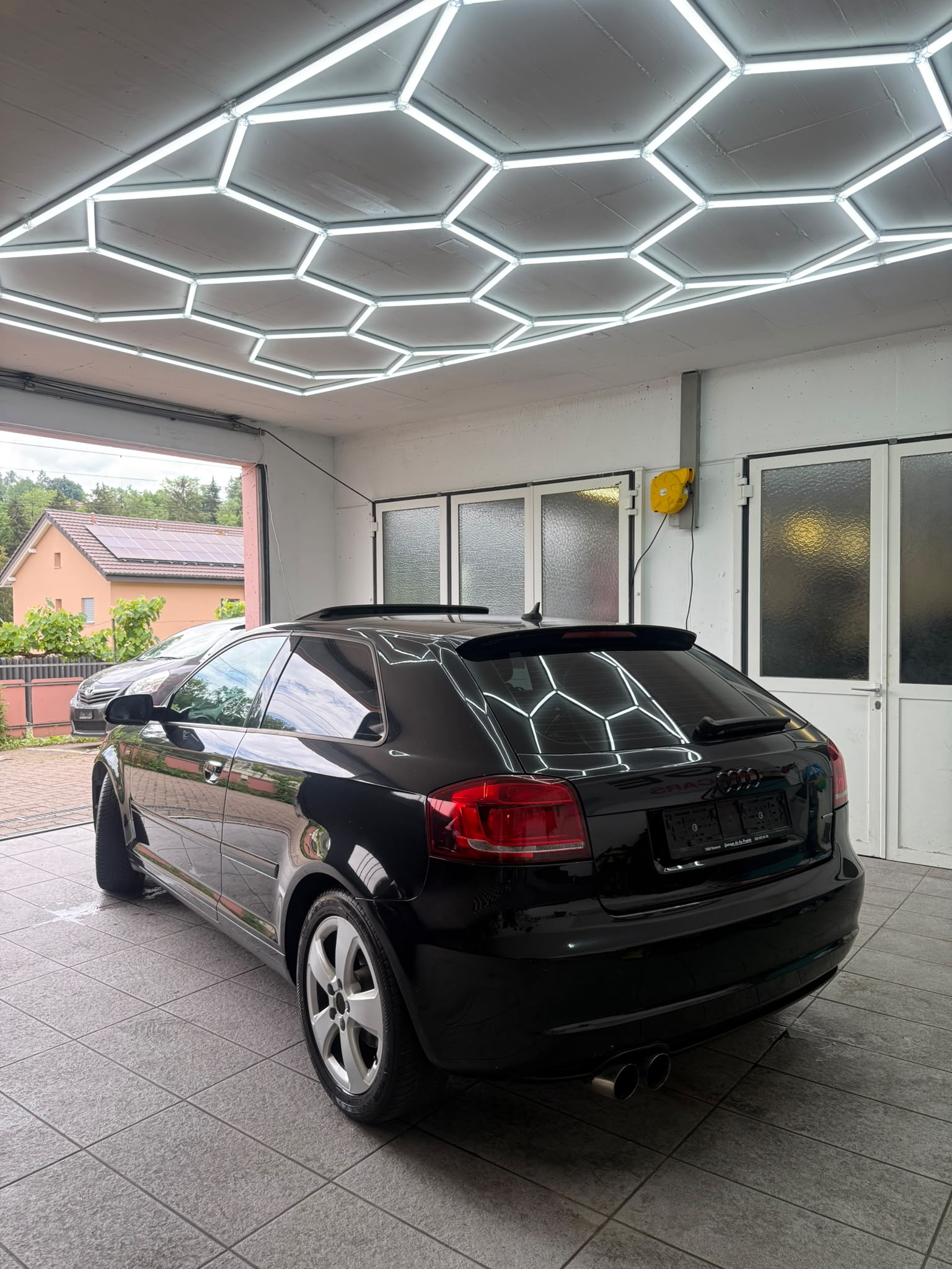 AUDI A3 2.0 TFSI S-Line quattro S-tronic-image-1