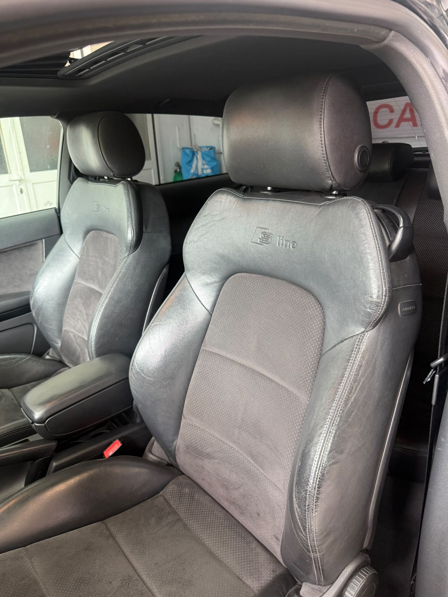 AUDI A3 2.0 TFSI S-Line quattro S-tronic-image-4