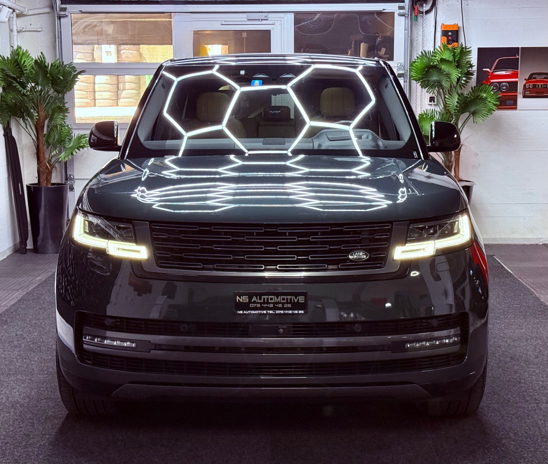 LAND ROVER Range Rover D250 3.0D I6 MHEV HSE Automatic-image-1