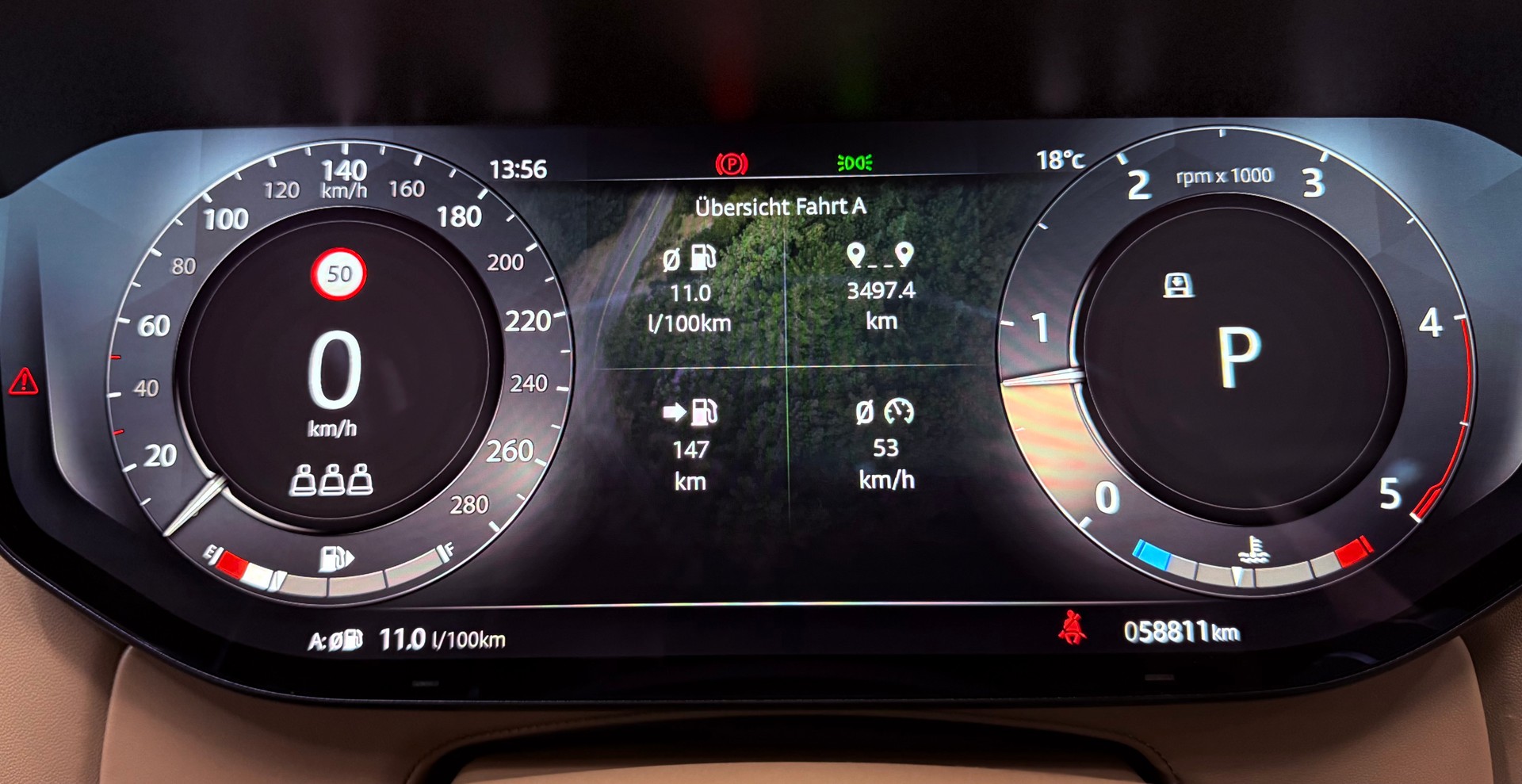 LAND ROVER Range Rover D250 3.0D I6 MHEV HSE Automatic-image-17