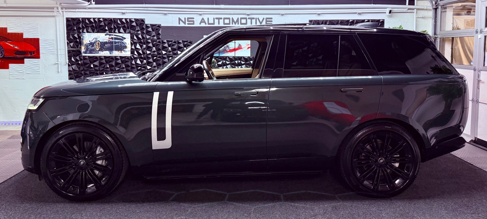 LAND ROVER Range Rover D250 3.0D I6 MHEV HSE Automatic-image-8