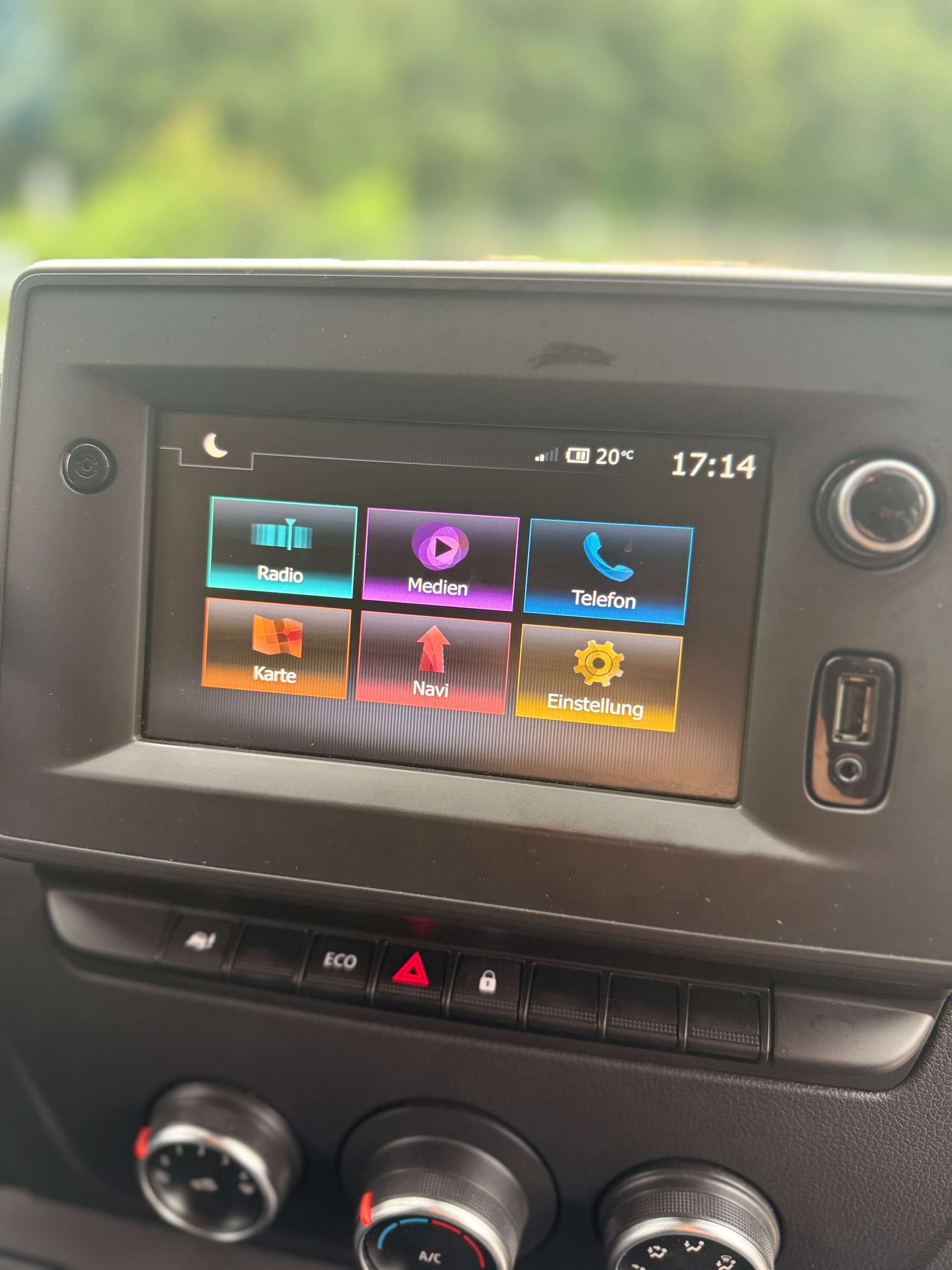 NISSAN NV400 F35.13 L2H2 FWD Comfort-image-7