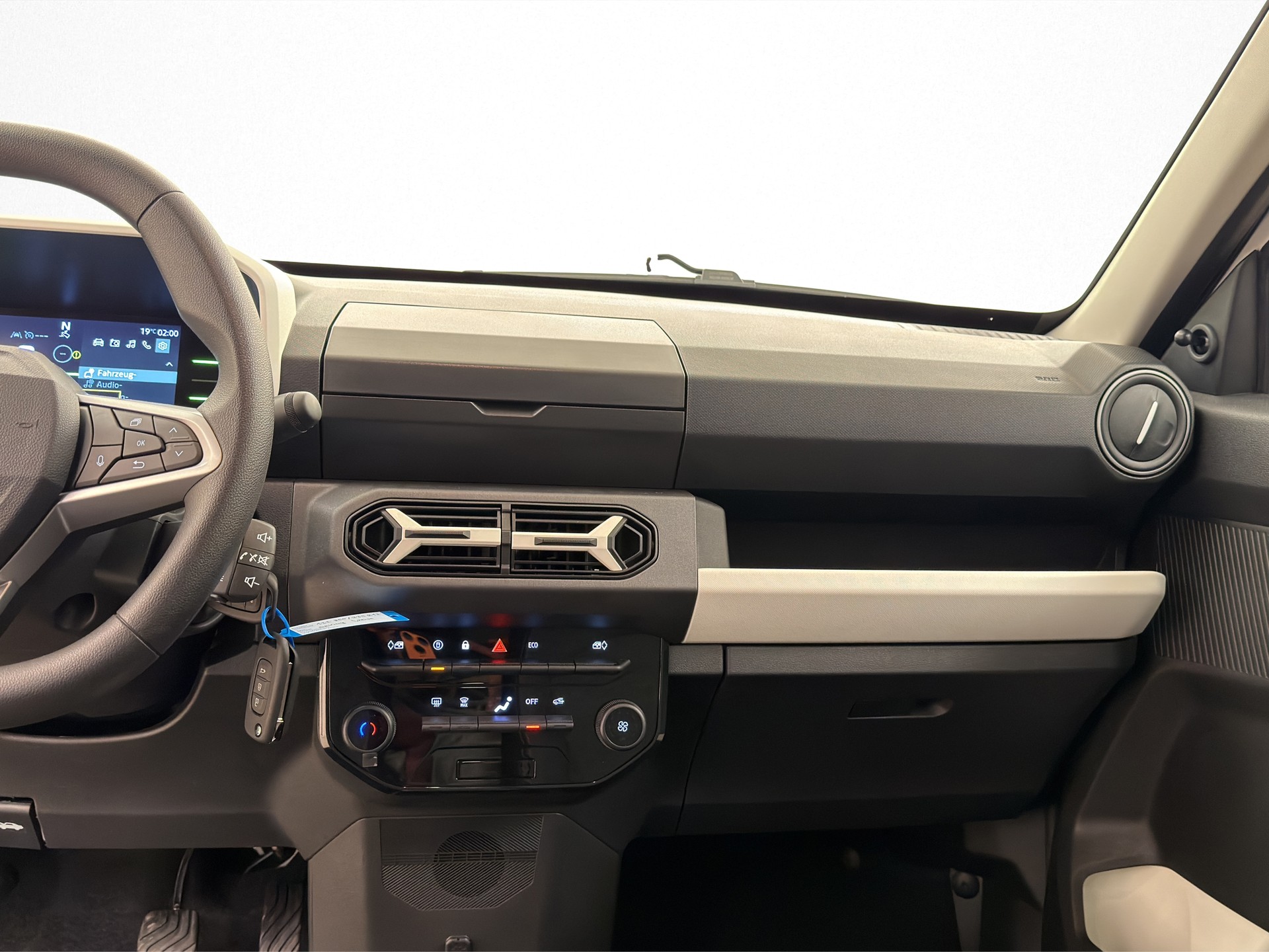 DACIA Spring Essential-image-9