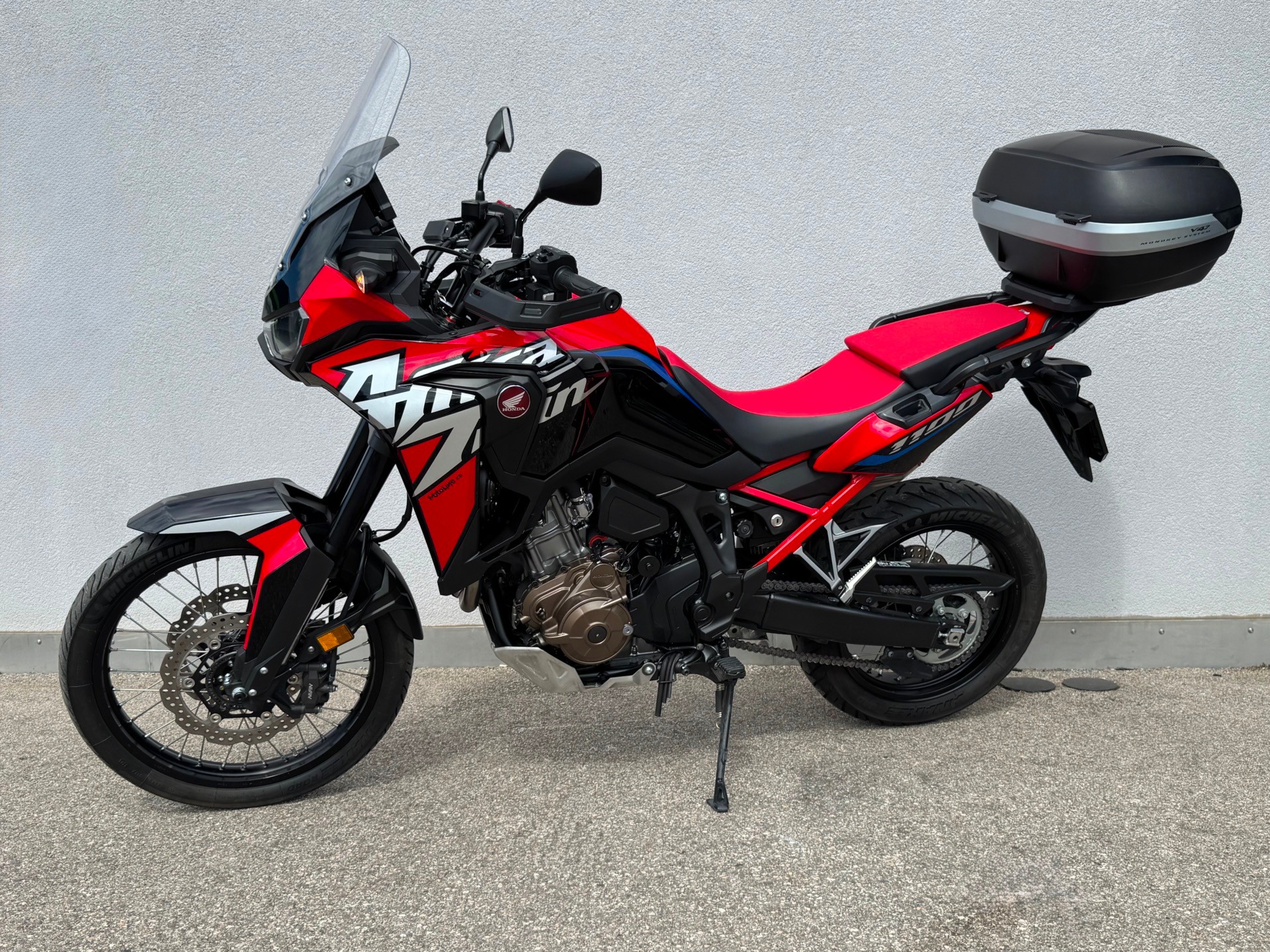 HONDA CRF 1100 DCT Africa Twin-image-4