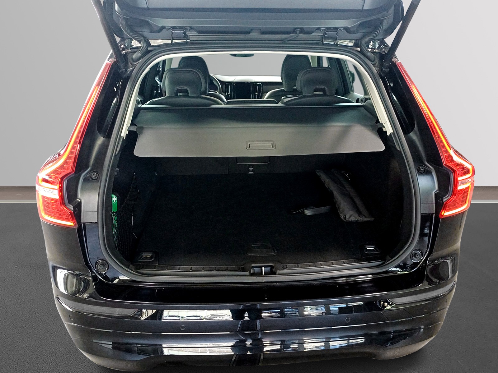 VOLVO XC60 2.0 B4 MH Core AWD-image-7