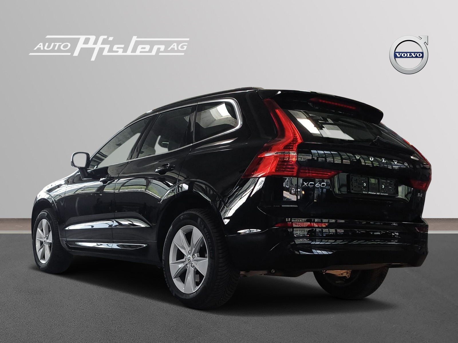 VOLVO XC60 2.0 B4 MH Core AWD-image-3