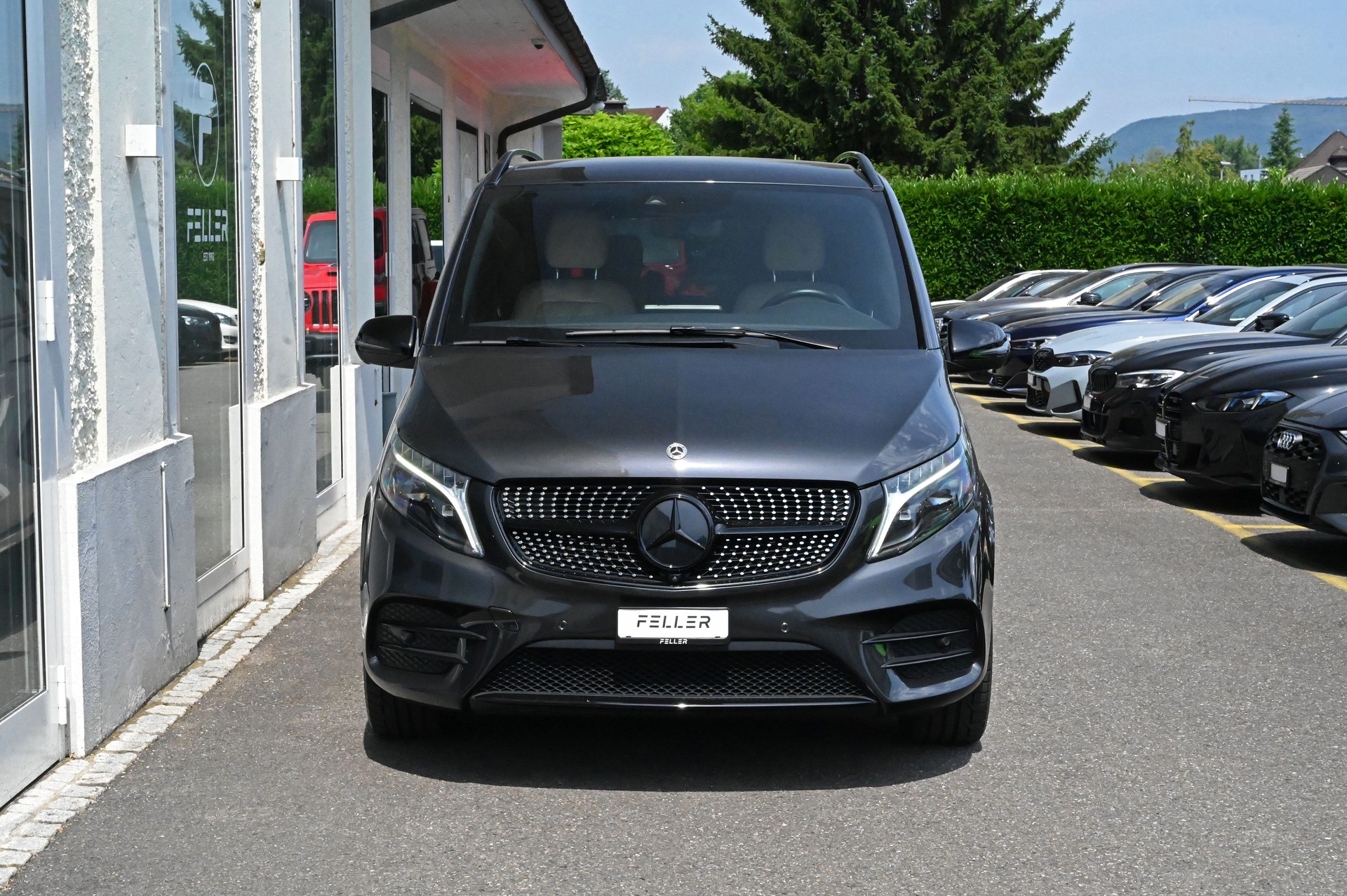 MERCEDES-BENZ V 300 d lang Exclusive 4Matic 9G-Tronic **Luxus-Einzelsitze**-showroom-element-1