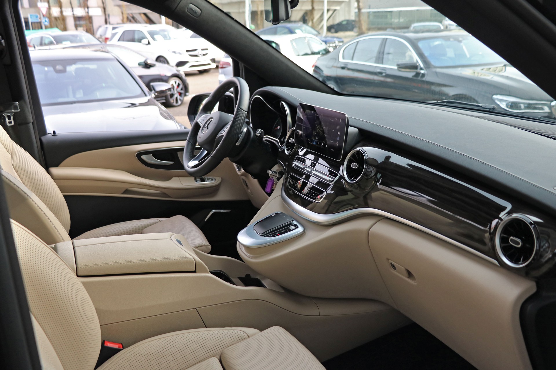MERCEDES-BENZ V 300 d lang Exclusive 4Matic 9G-Tronic **Luxus-Einzelsitze**-image-31