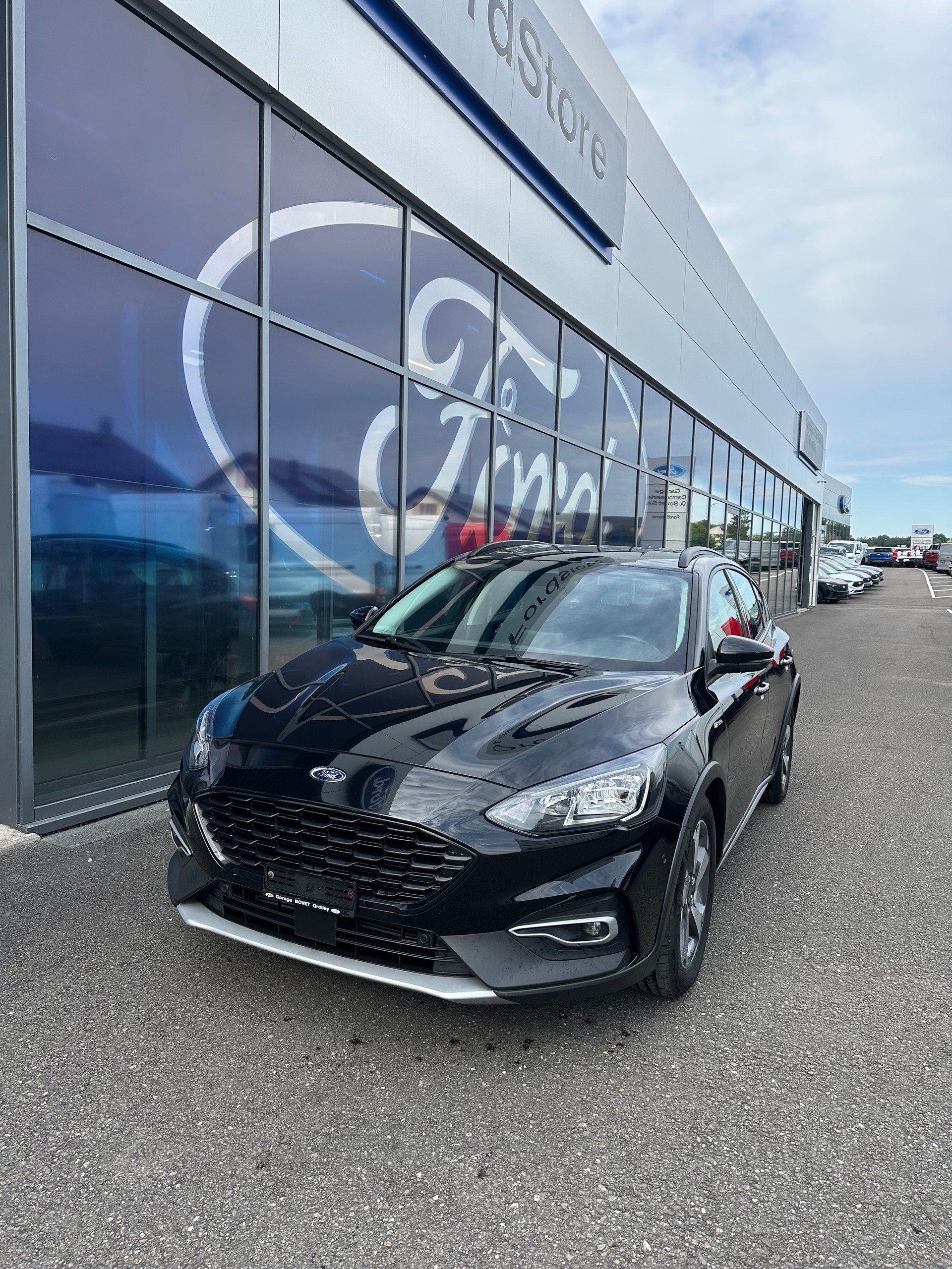 FORD Focus 1.0i EcoB 125 Active-image-0