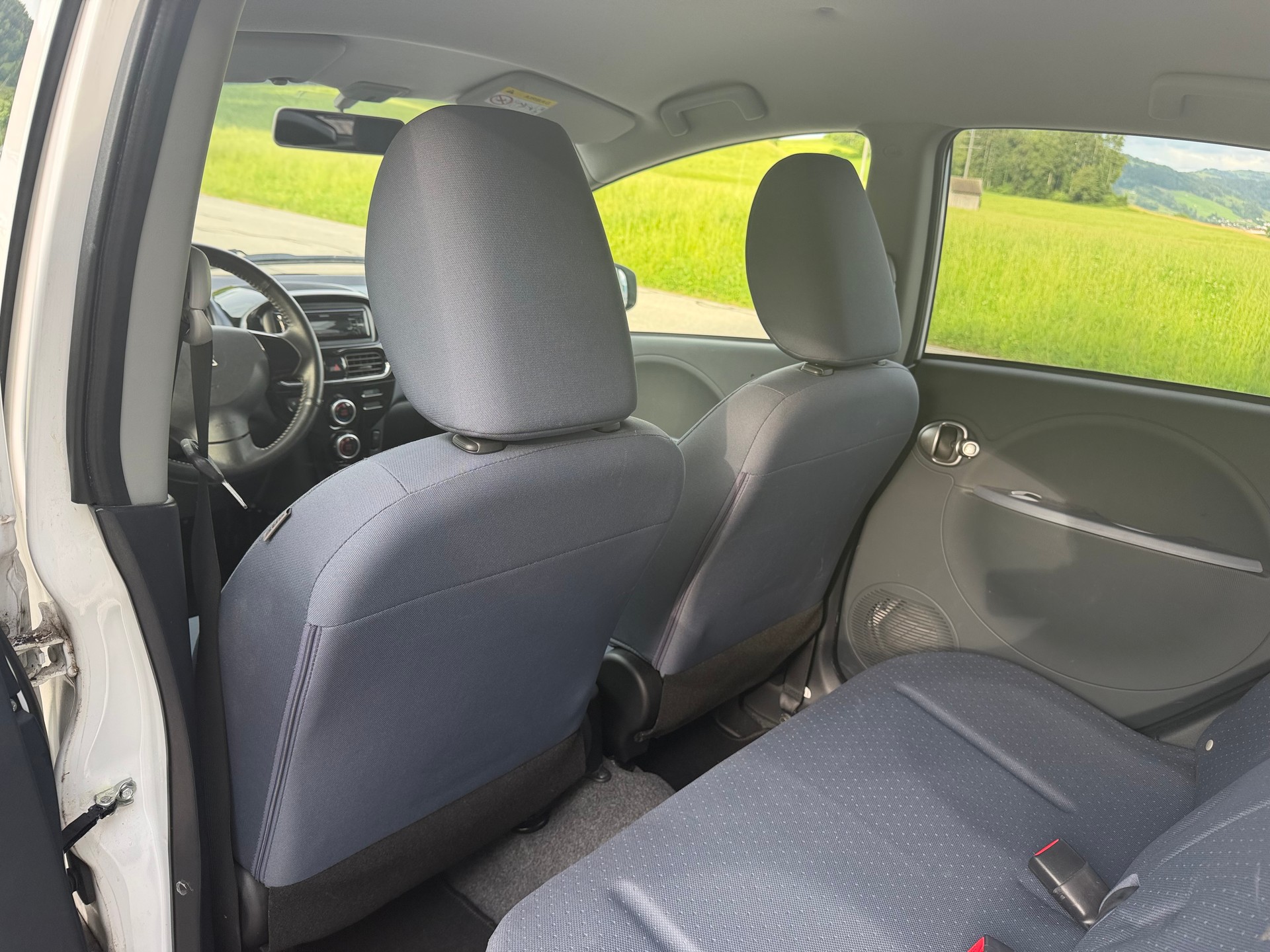 PEUGEOT iON Active-image-10
