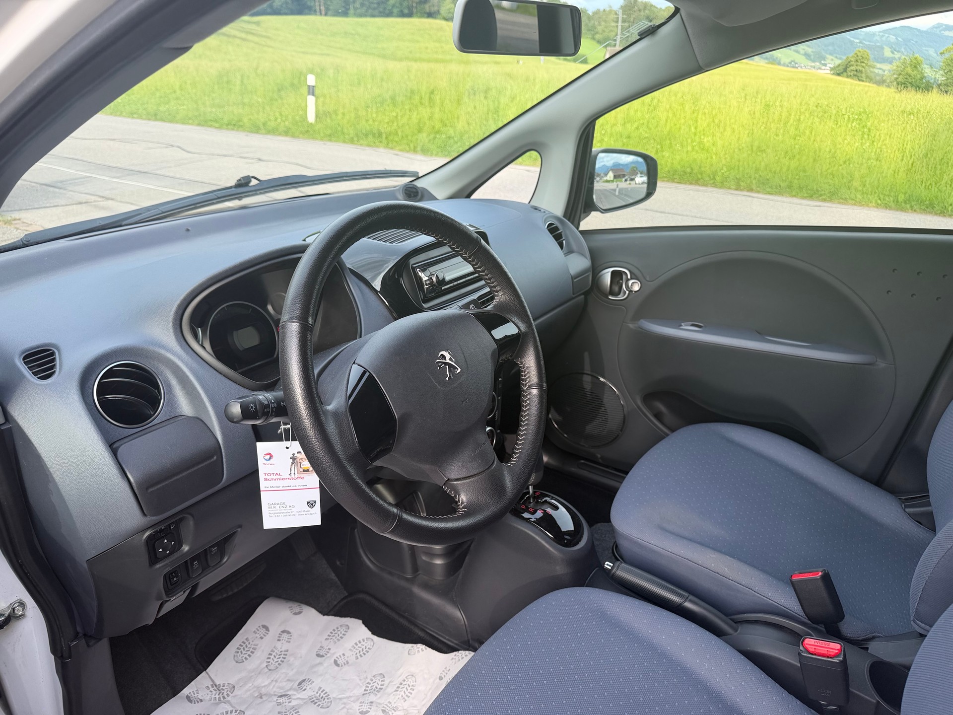 PEUGEOT iON Active-image-7