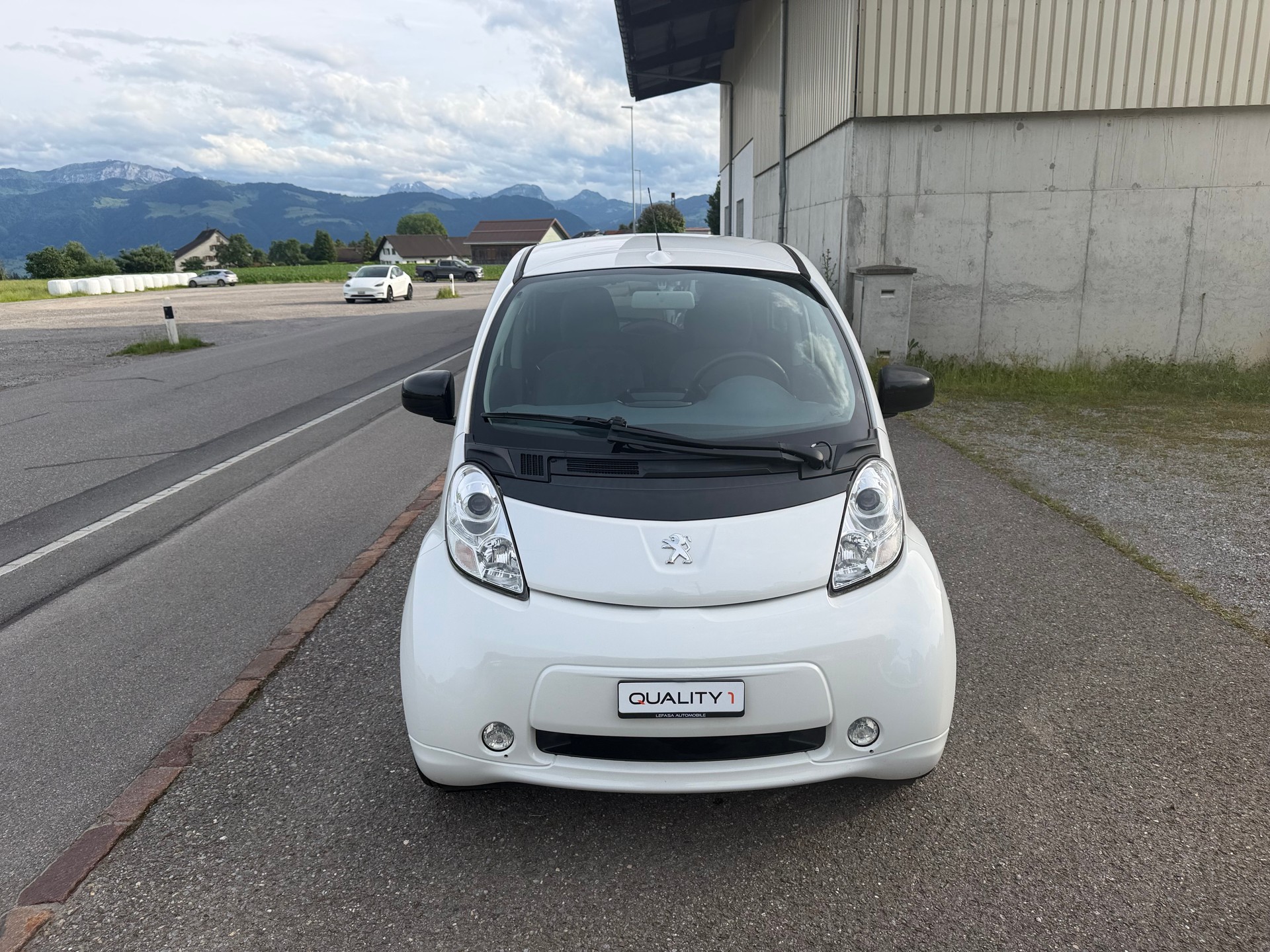 PEUGEOT iON Active-image-6