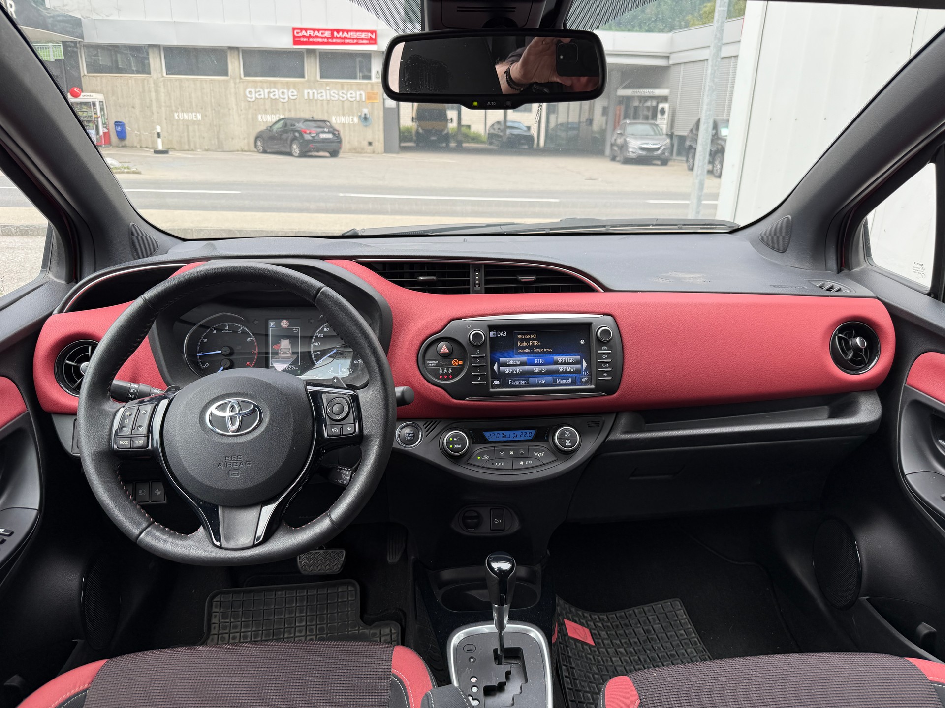 TOYOTA Yaris 1.5 Style EDITION *1. HAND * CH-FZ* DAB*KAMERA*-image-9