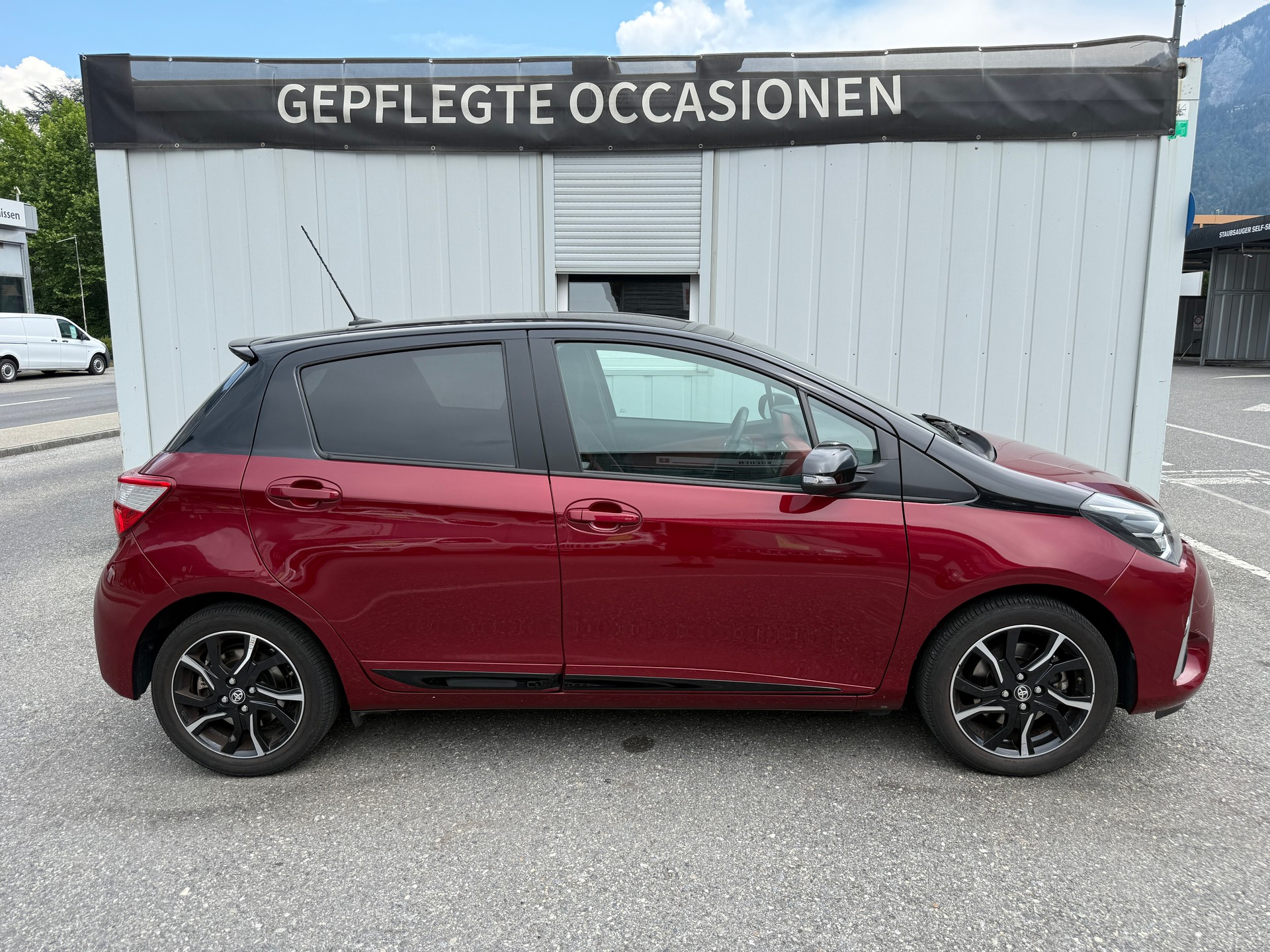 TOYOTA Yaris 1.5 Style EDITION *1. HAND * CH-FZ* DAB*KAMERA*-image-2