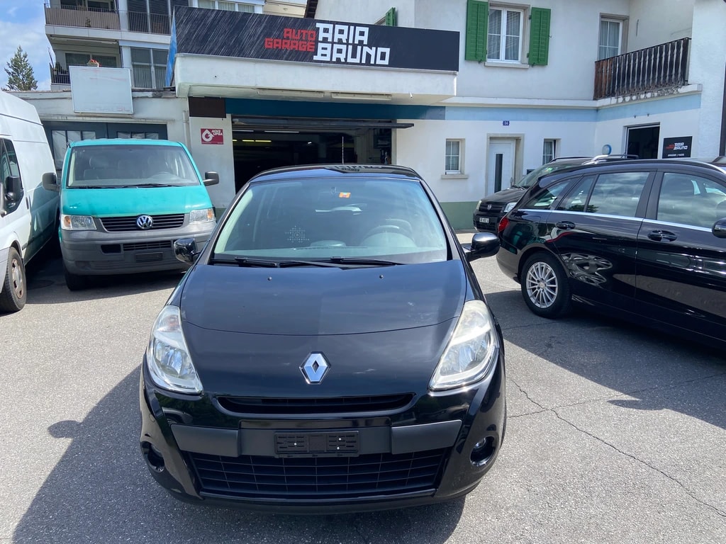 RENAULT Clio 1.2 16V Turbo S-image-0