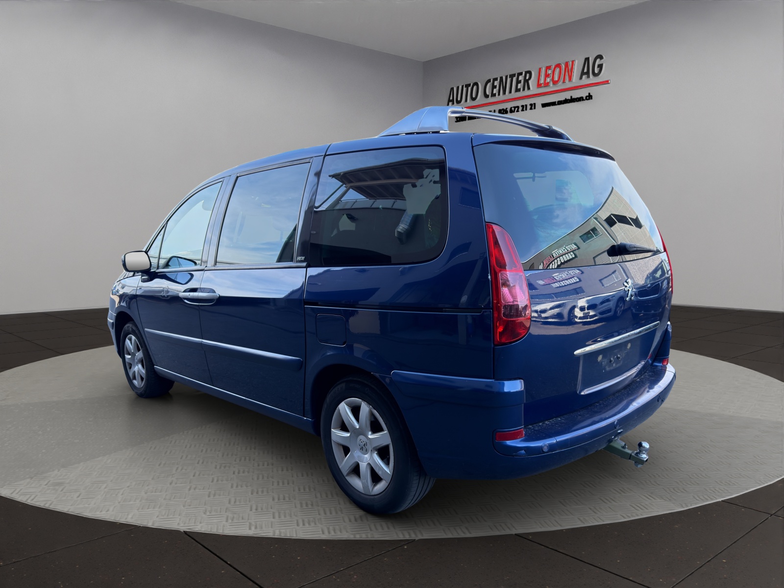 PEUGEOT 807 2.2 16V HDi SV-image-3
