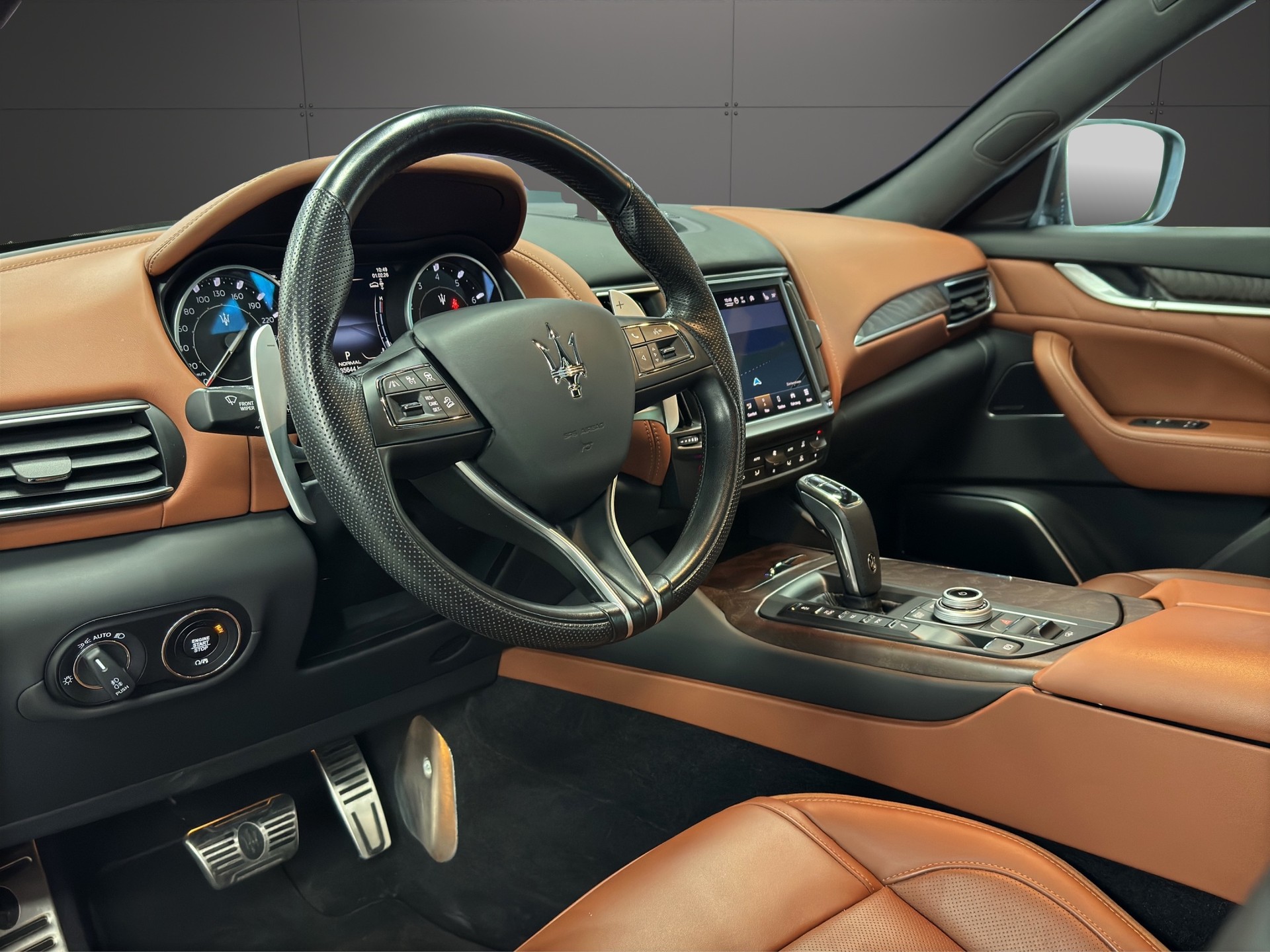 MASERATI Levante 2.0 MHEV GT Hybrid Automatica-image-9
