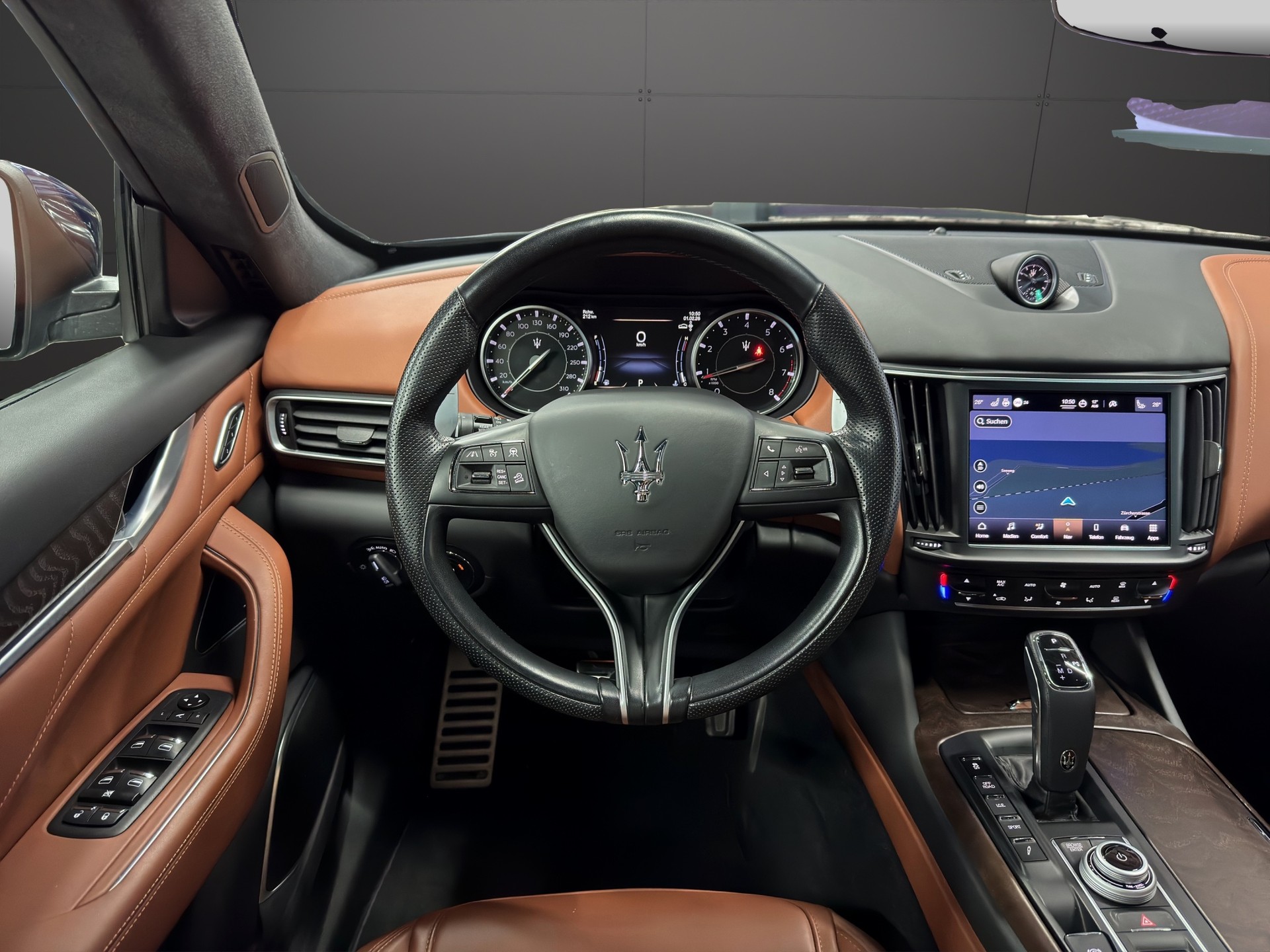 MASERATI Levante 2.0 MHEV GT Hybrid Automatica-image-10