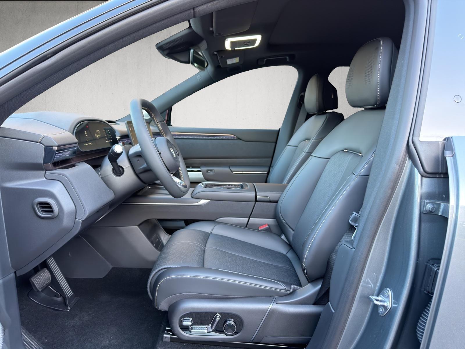ZEEKR 7X Privilege AWD-image-8