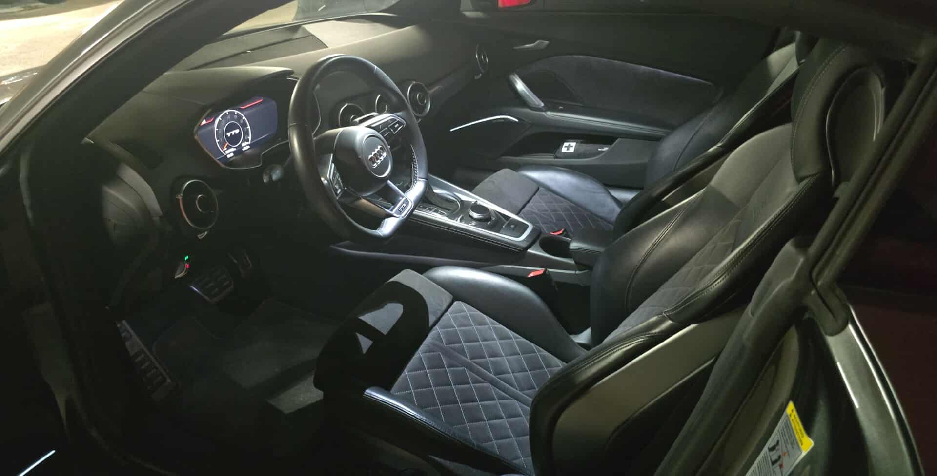 AUDI 2.0 TFSI quattro S-Tronic-image-2