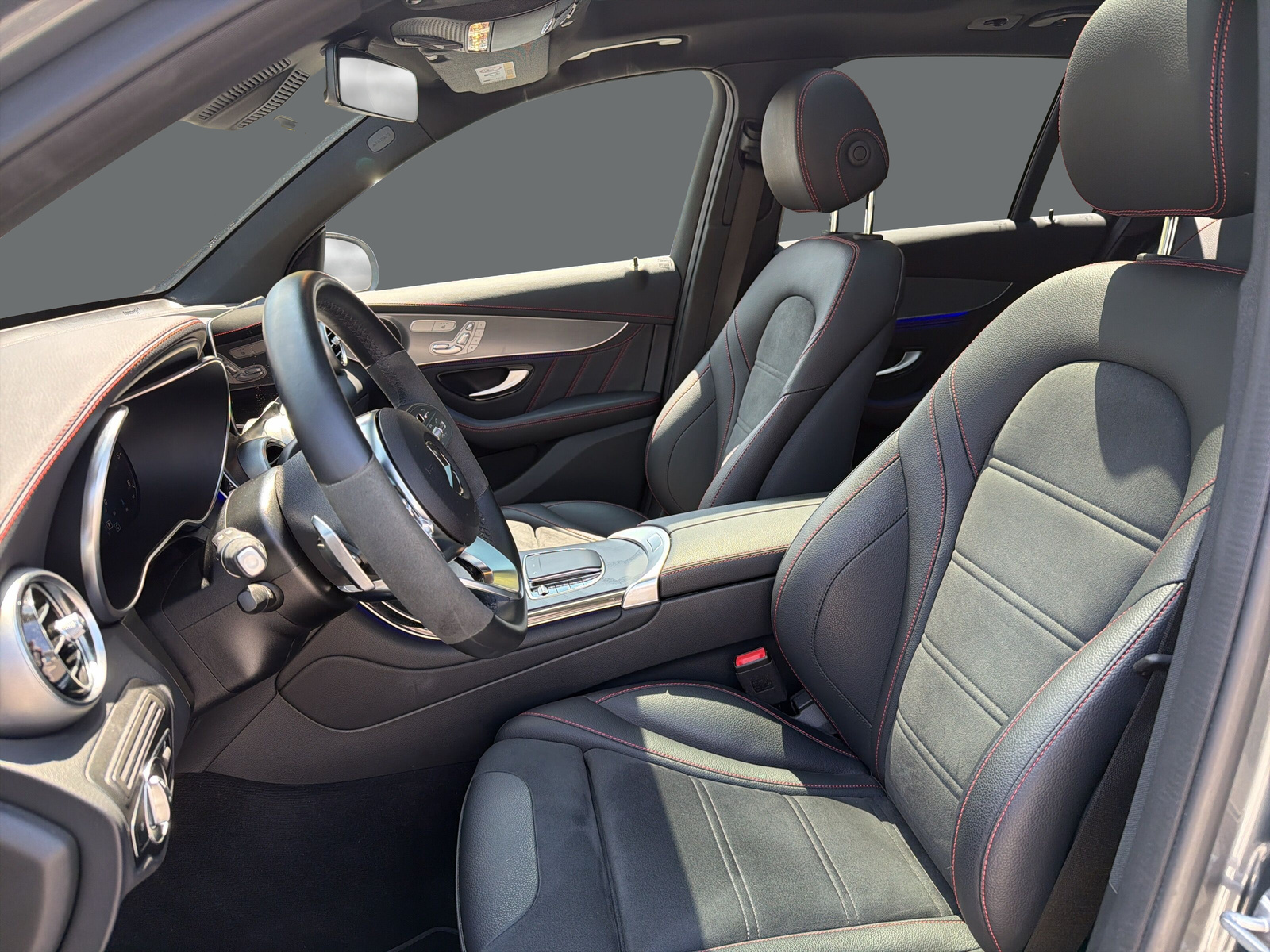 MERCEDES-BENZ GLC 220 d AMG Plus 4Matic-image-8
