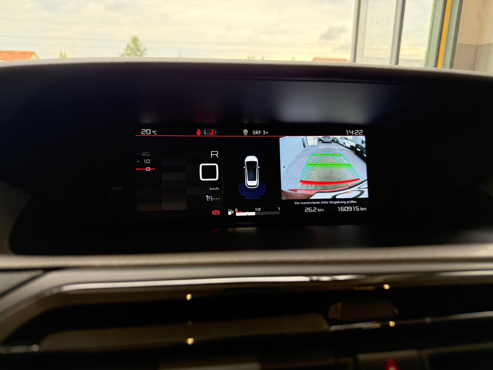 CITROEN C4 Spacetourer 1.2 Pure Tech Feel Edition EAT8-image-11