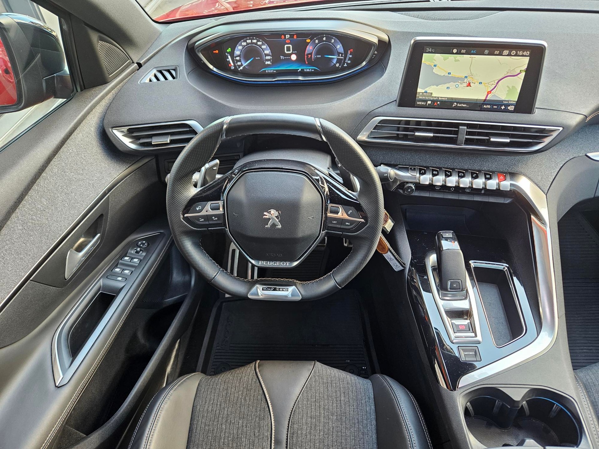 PEUGEOT 3008 1.6 THP GT Line-image-6