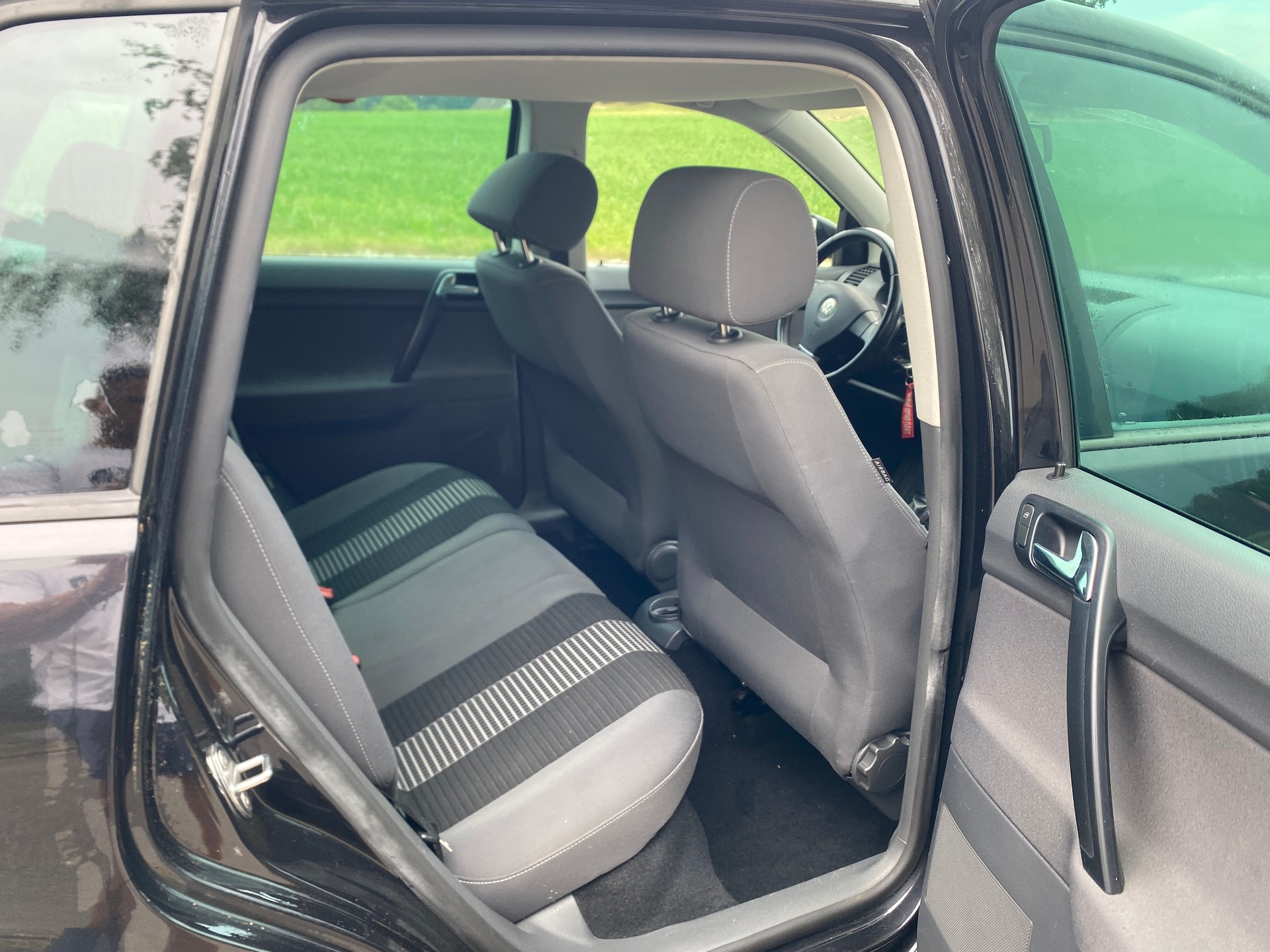 VW POLO-image-13