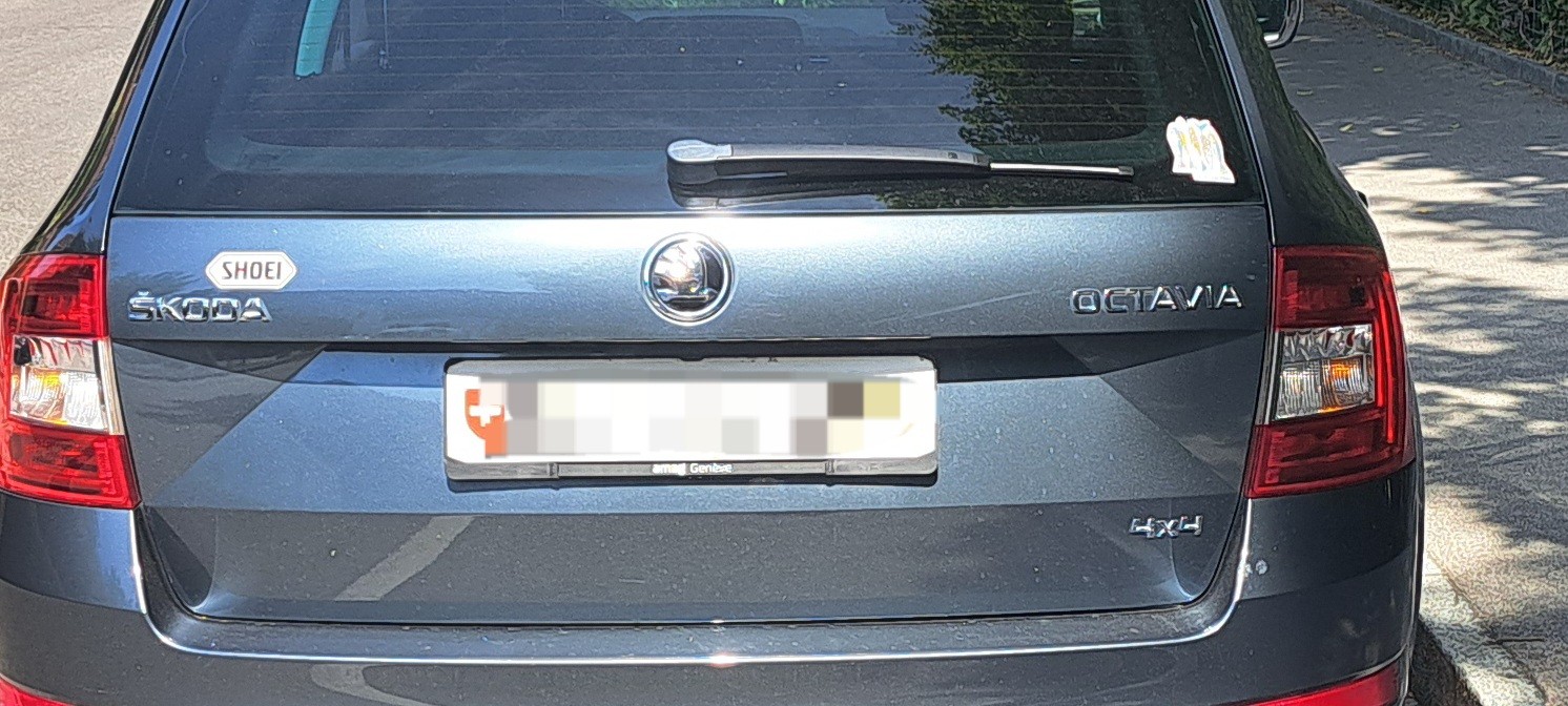 SKODA 1.8 TSI Style 4x4 DSG-image-2