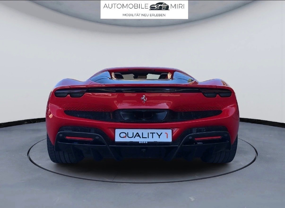 FERRARI 296 GTS "FULL CARBON"-image-5