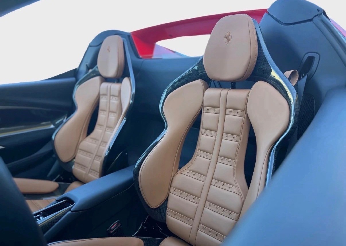 FERRARI 296 GTS "FULL CARBON"-image-11