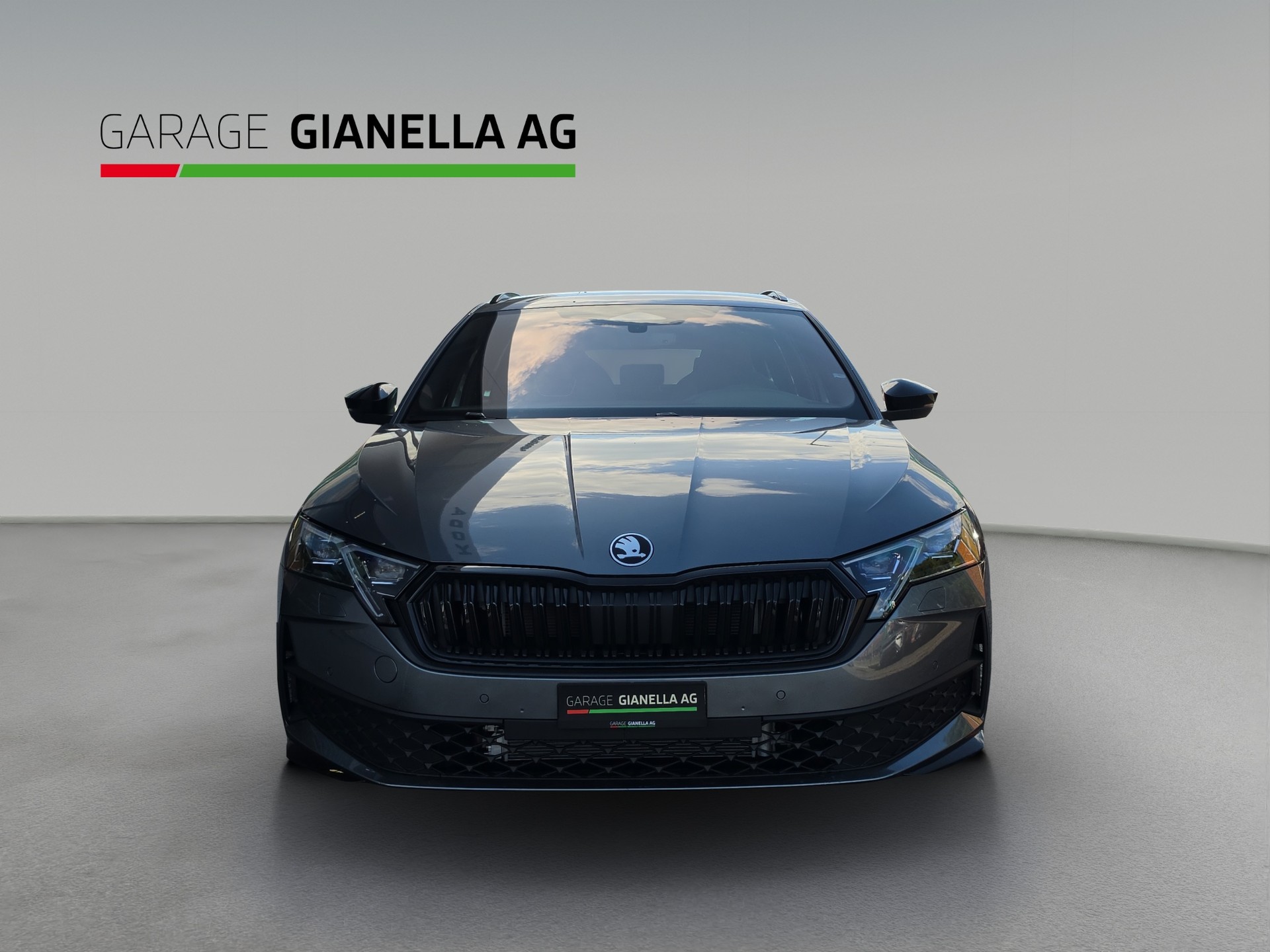 SKODA Octavia Combi 2.0 TSI DSG Dynamic 4x4-showroom-element-3
