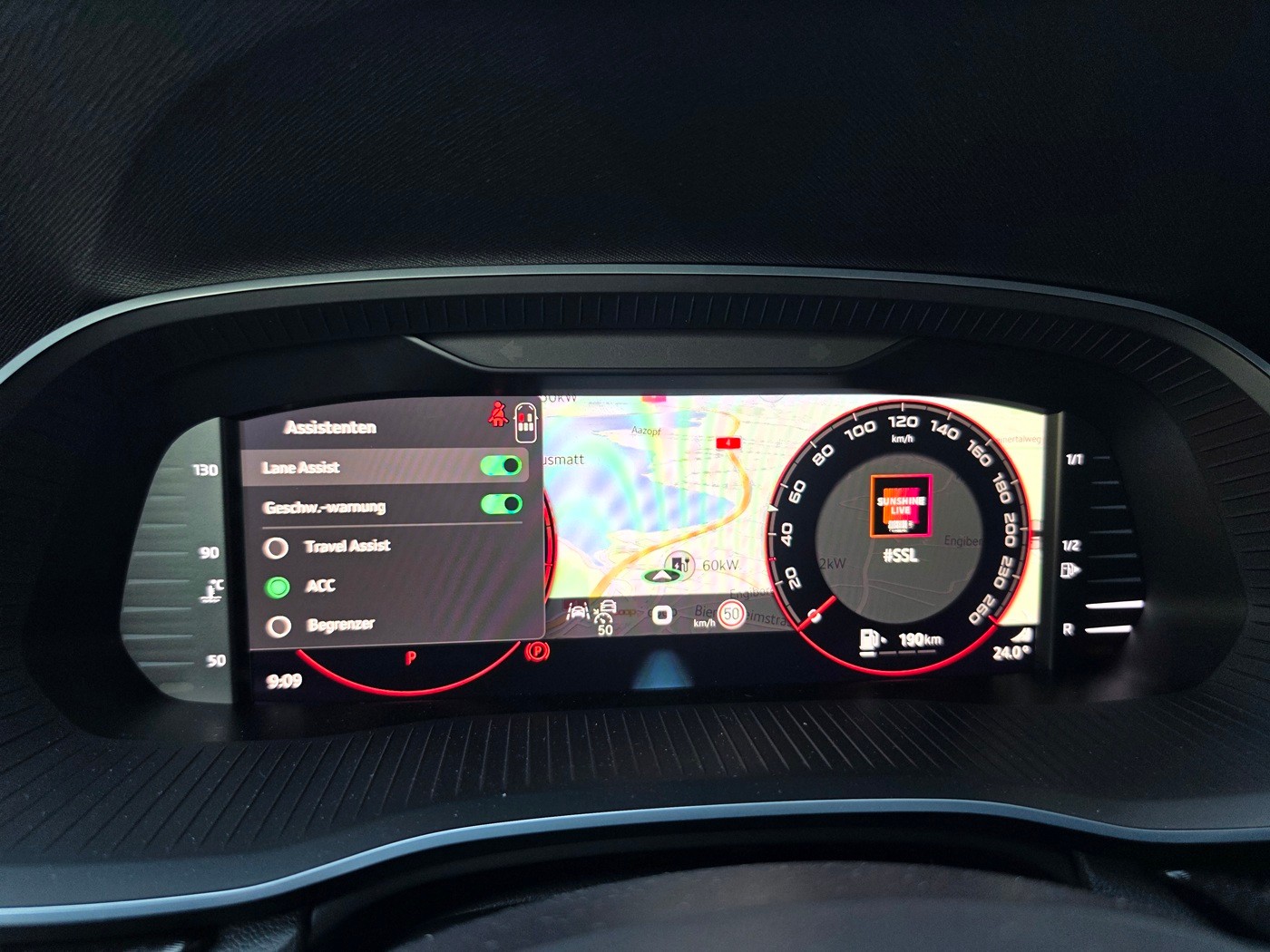 SKODA Octavia Combi 2.0 TSI DSG Dynamic 4x4-image-15