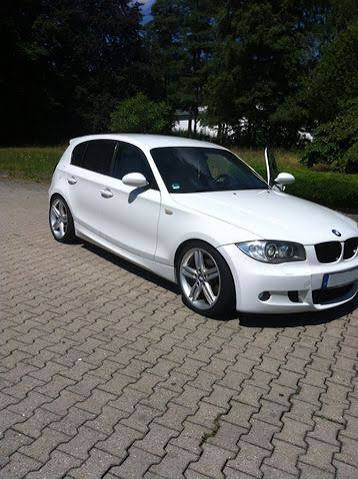 BMW 118d Dynamic Edition-image-1