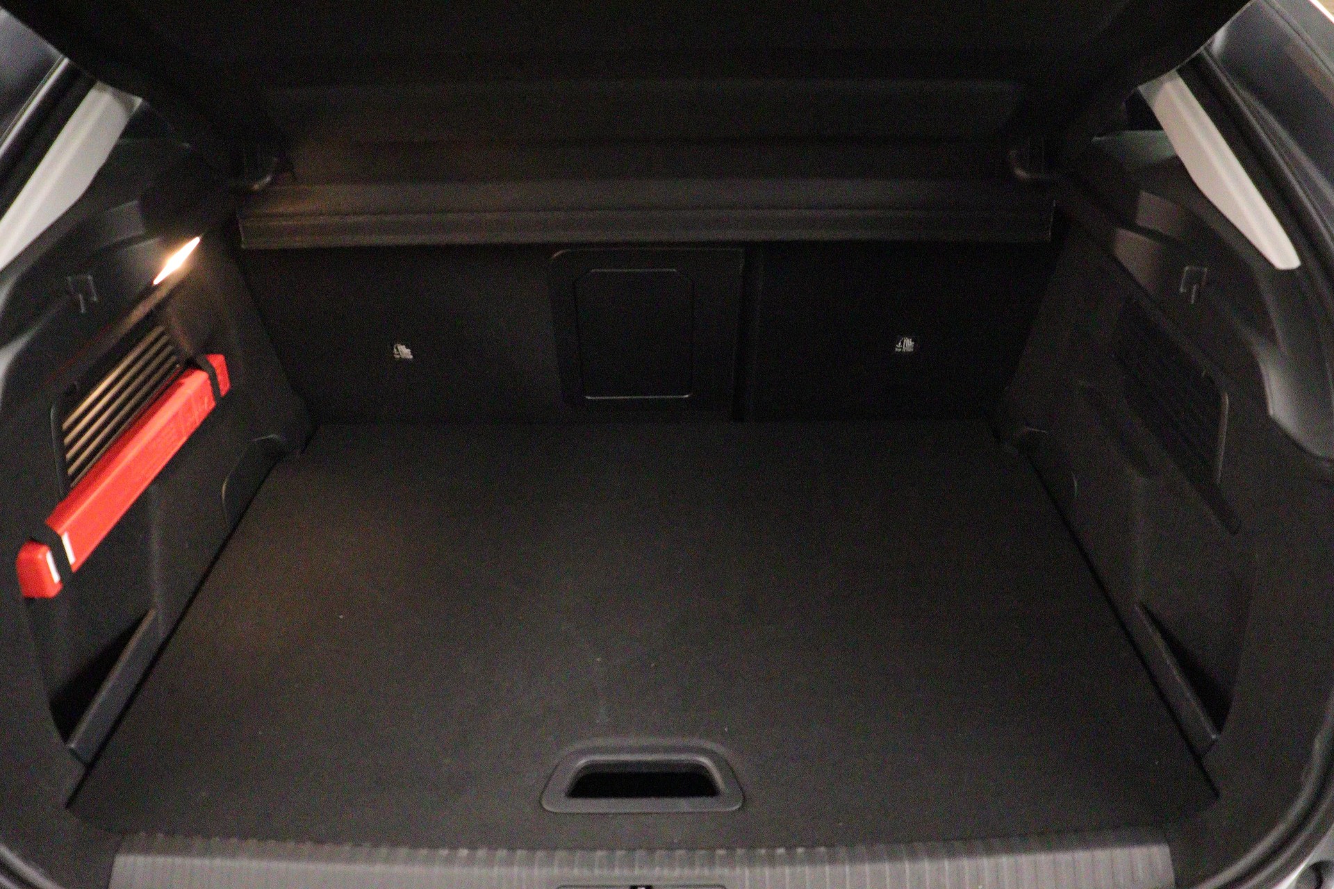 CITROEN e-C4 Shine-image-13