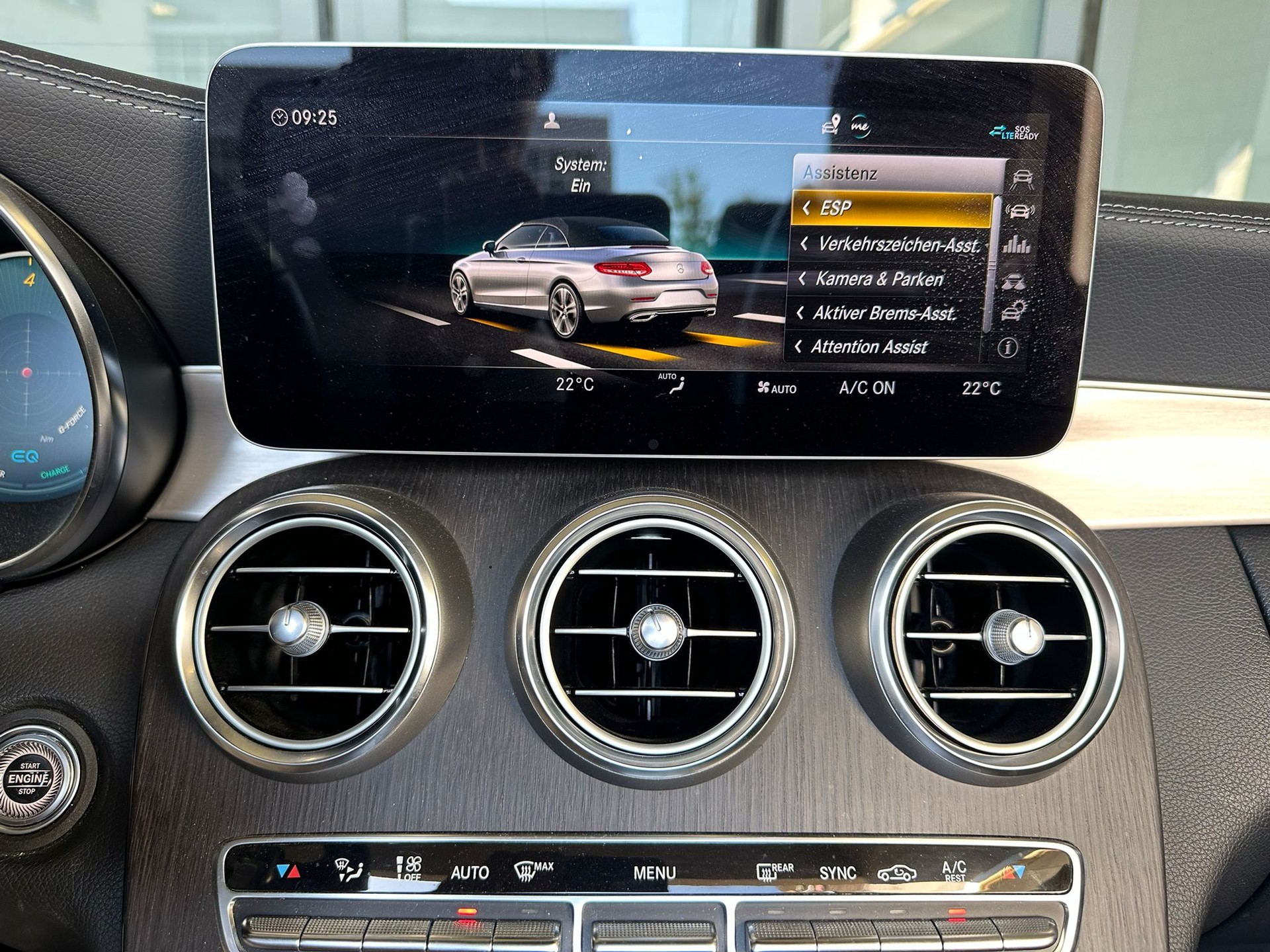 MERCEDES-BENZ C 200 Cabriolet 4Matic 9G-Tronic-image-19