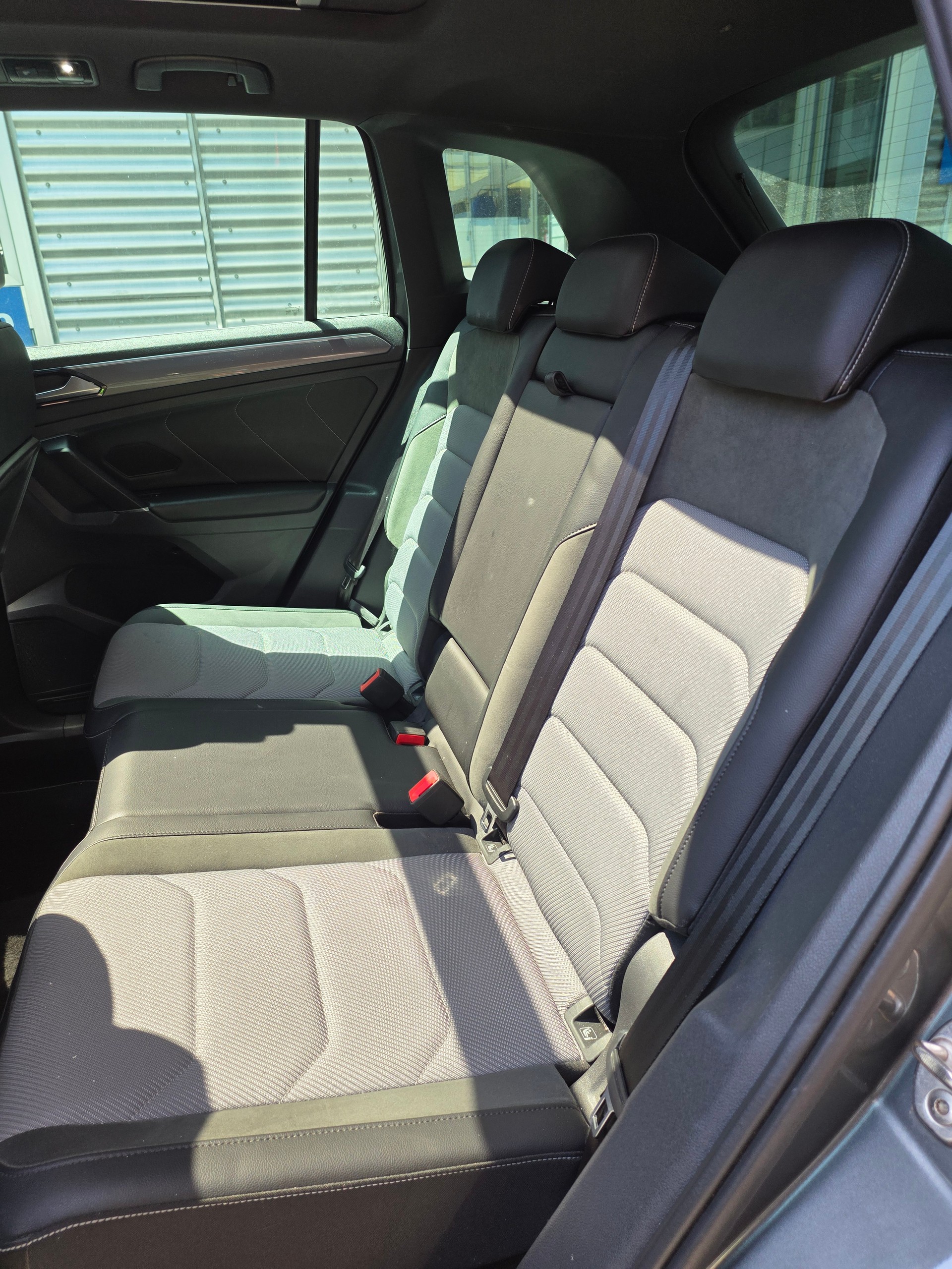 VW Tiguan 2.0TSI Highline 4Motion DSG-image-6