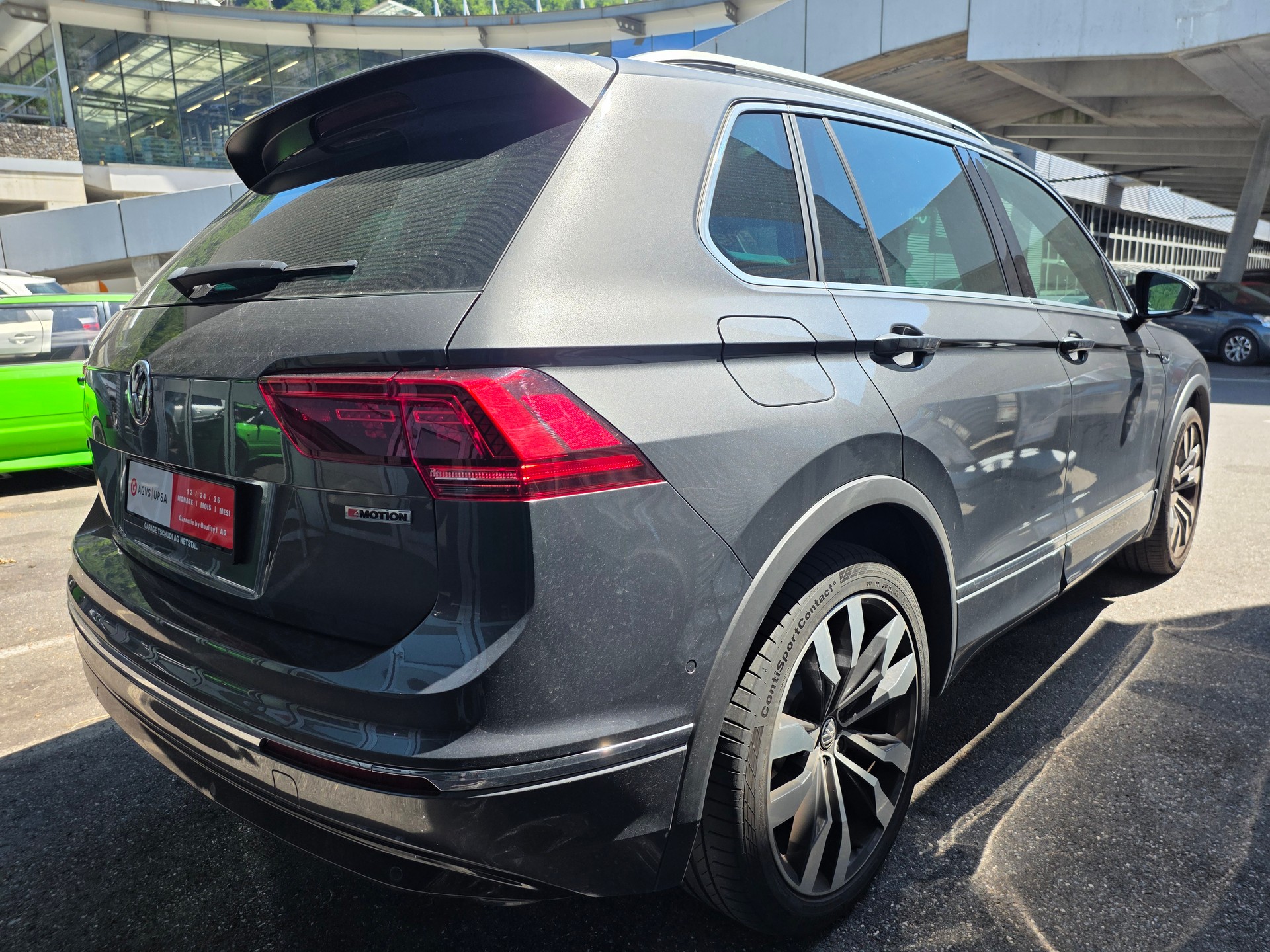 VW Tiguan 2.0TSI Highline 4Motion DSG-image-4