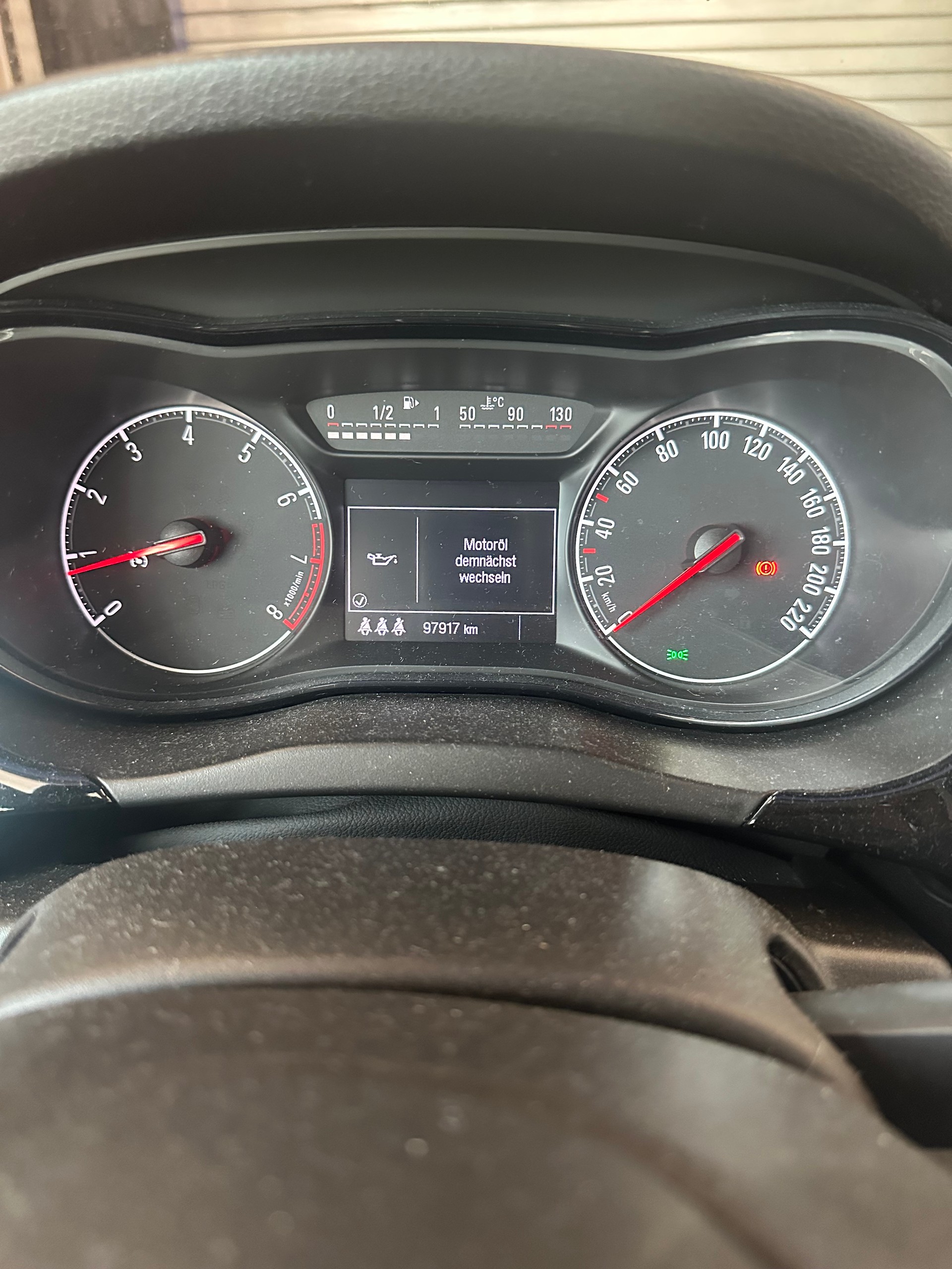 CITROEN C4 Berline 1.6i 16V SX-image-12