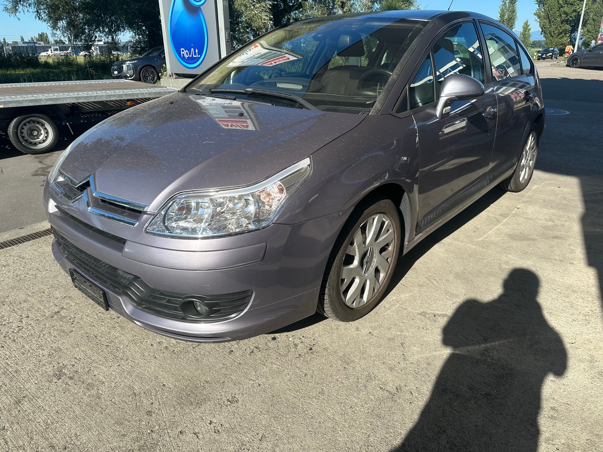 CITROEN C4 Berline 1.6i 16V SX-image-1